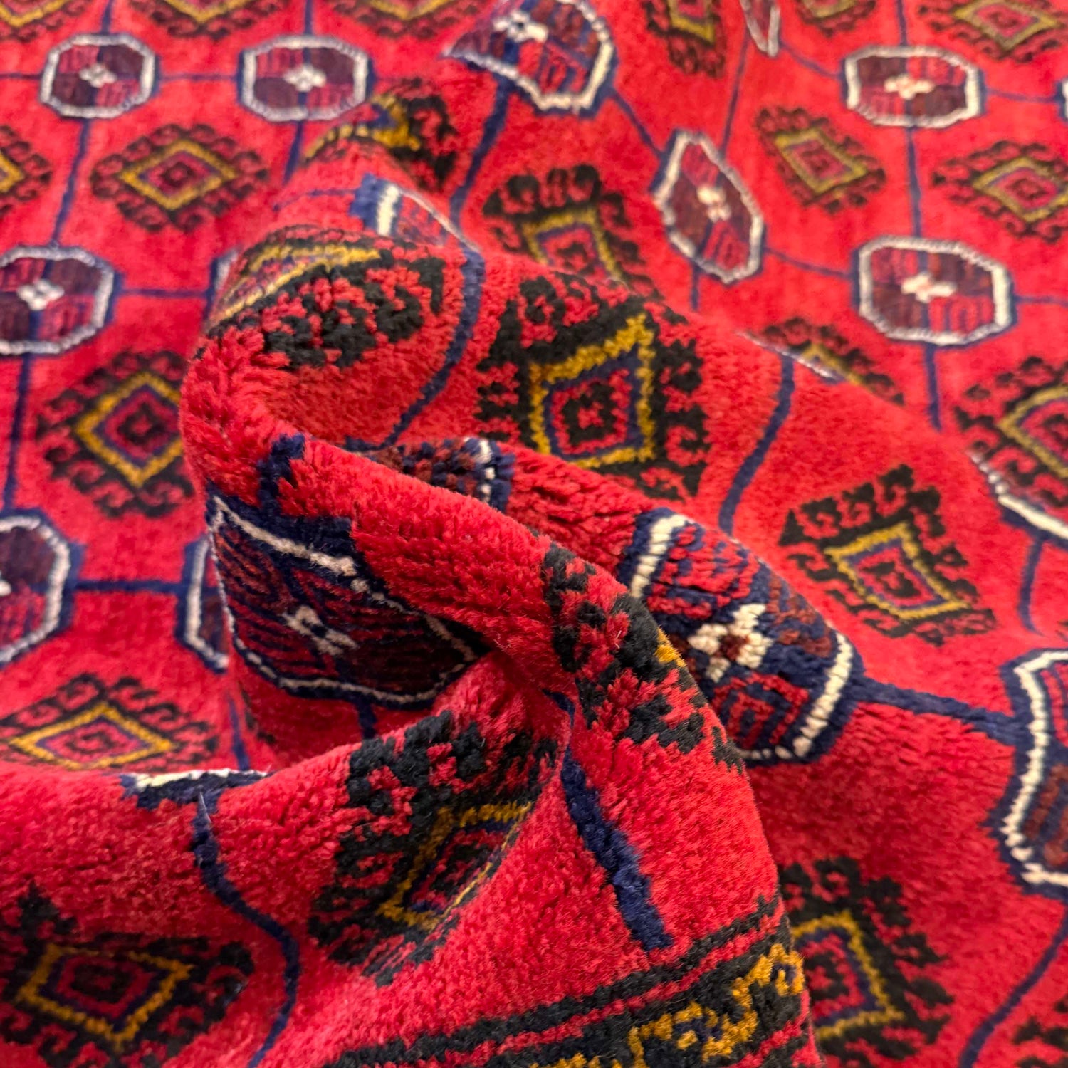 Baluch Short Rug 3' 8" x 5' 10" ft / 112 x 178 cm - No. W36551