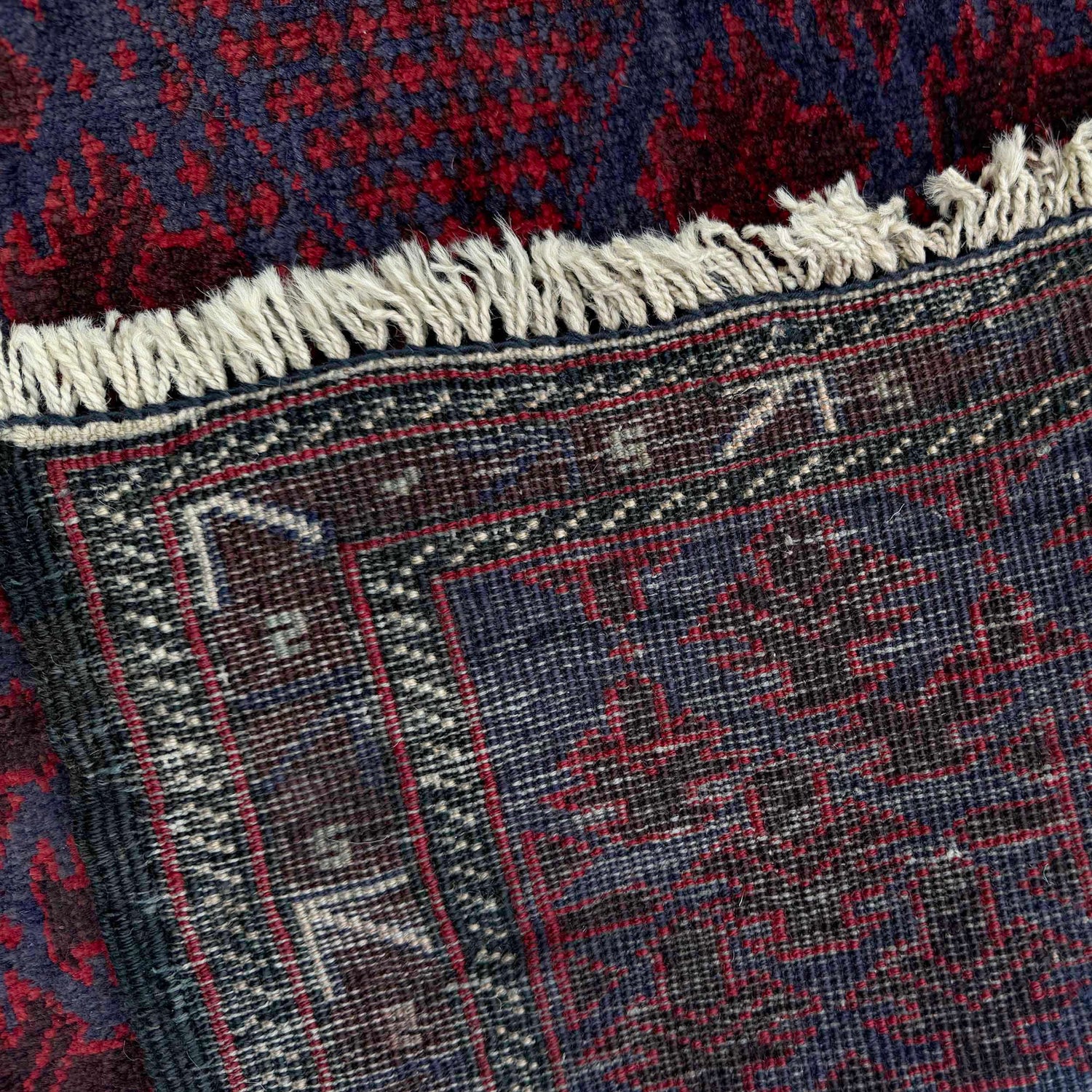 Fine Quality Prayer Rug 3' 3" x 4' 6" ft / 98 x 136 cm -No. W36700
