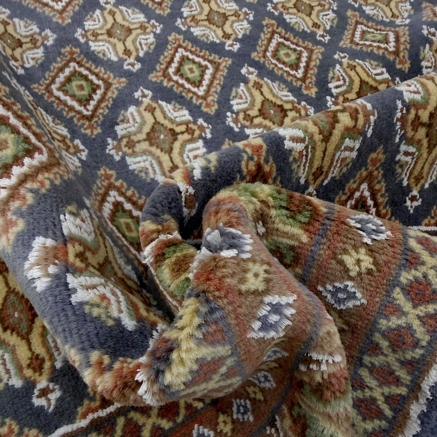 Jaldar Pakistani Rug 4' 0" x 5' 10" ft / 122 x 178 cm - No. W37607