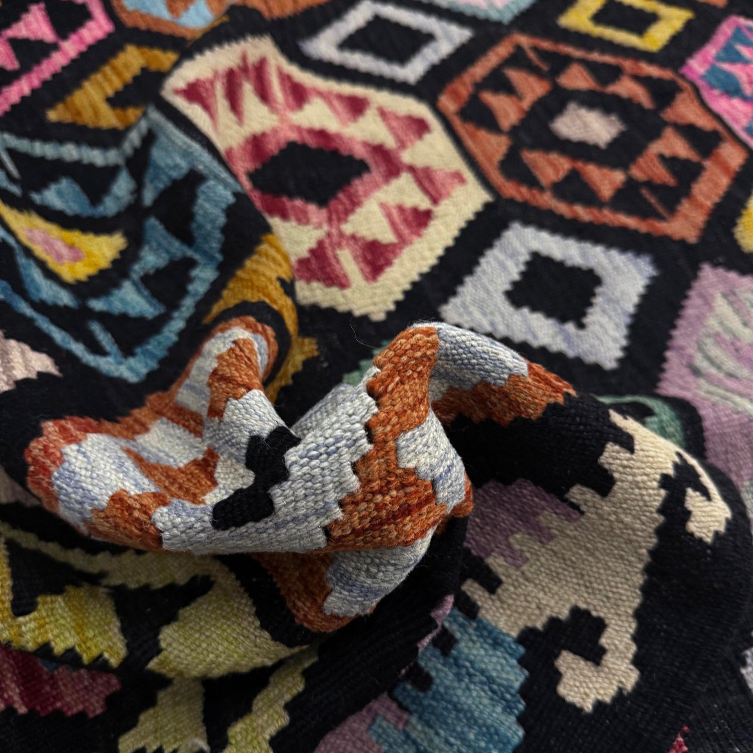 Multi Color ful Flat-Weave Wool Kilim 6' 7" x 9' 9" ft / 201 x 297 cm - No. W38107