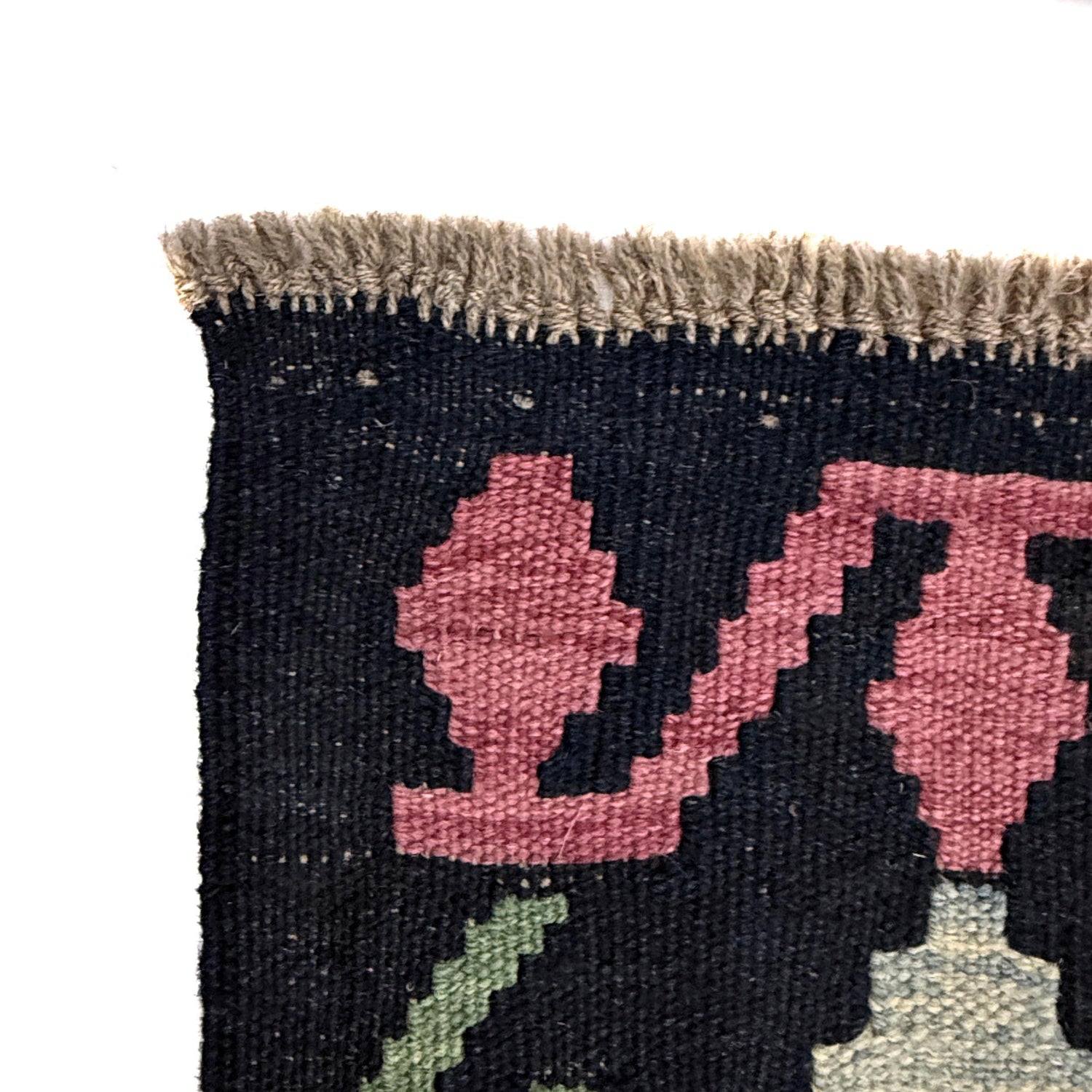 Hand Woven Wool Kelim 6' 6" x 9' 11" ft / 199 x 303 cm - No. W38230