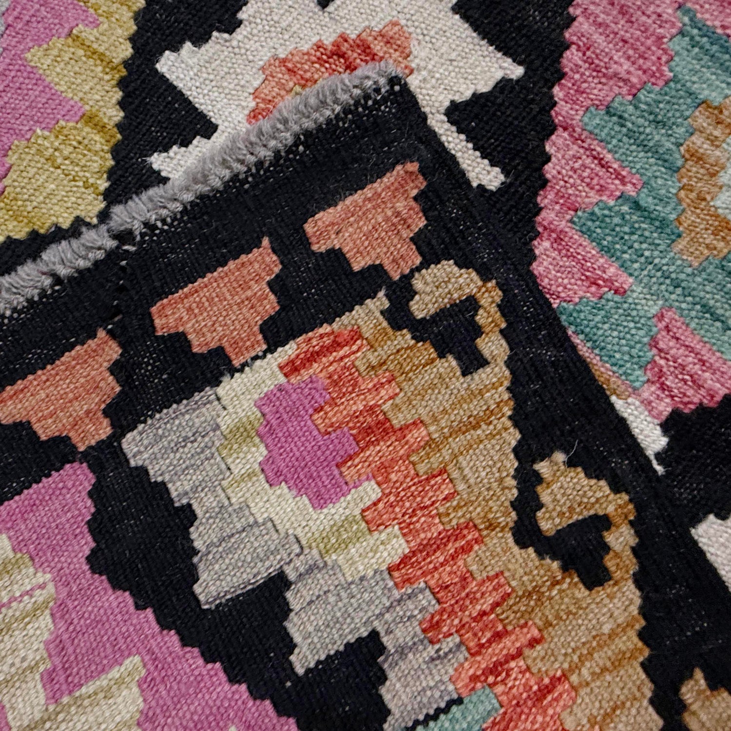 Handmade Turkish Design Wool Kilim 6' 8" x 9' 9" ft / 204 x 298 cm - No. W38231