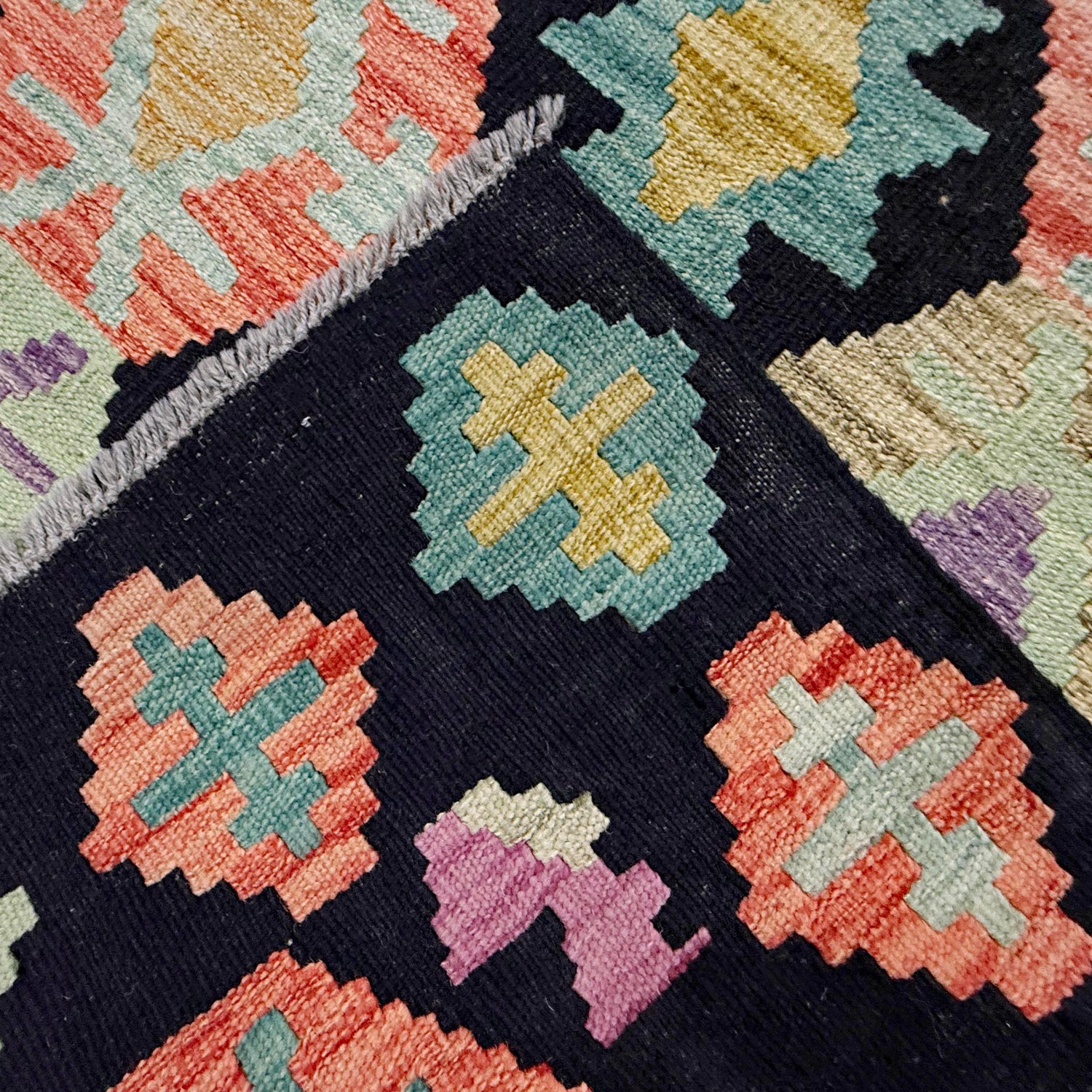 Medium Size Chobi Kilim 6' 8" x 9' 7" ft / 202 x 293 cm - No. W38232