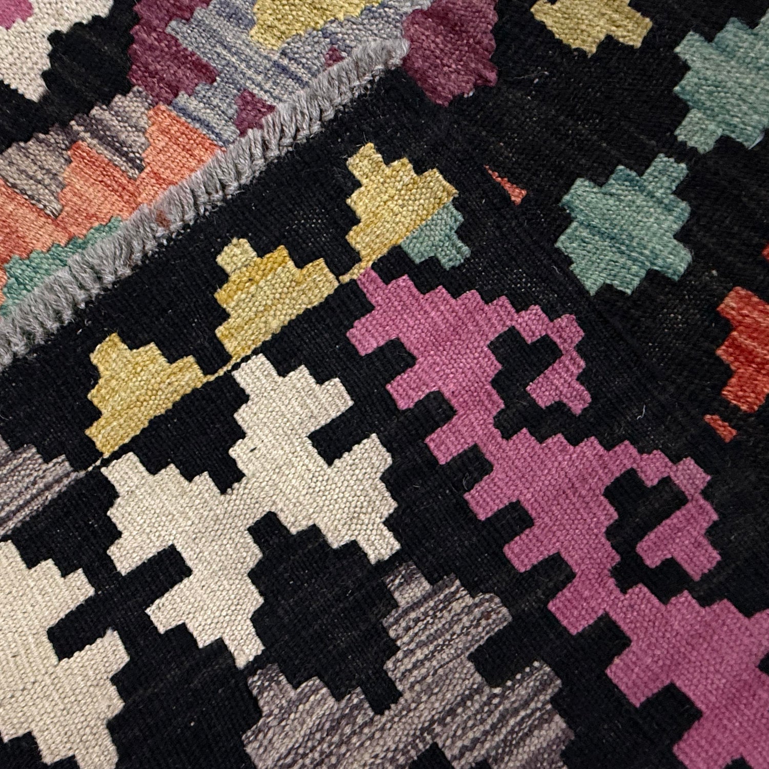 Hand Knotted Flatweave Kilim 6' 5" x 9' 8" ft / 196 x 295 cm - No. W38233