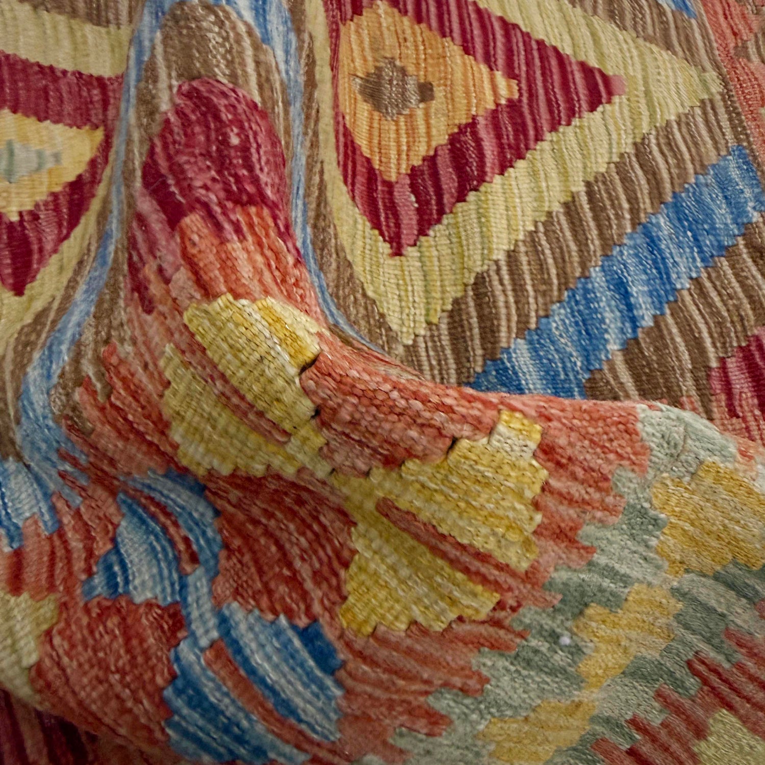 Handmade Vegetable Kelim 3' 5" x 4' 1" ft / 104 x 125 cm - No. W38244
