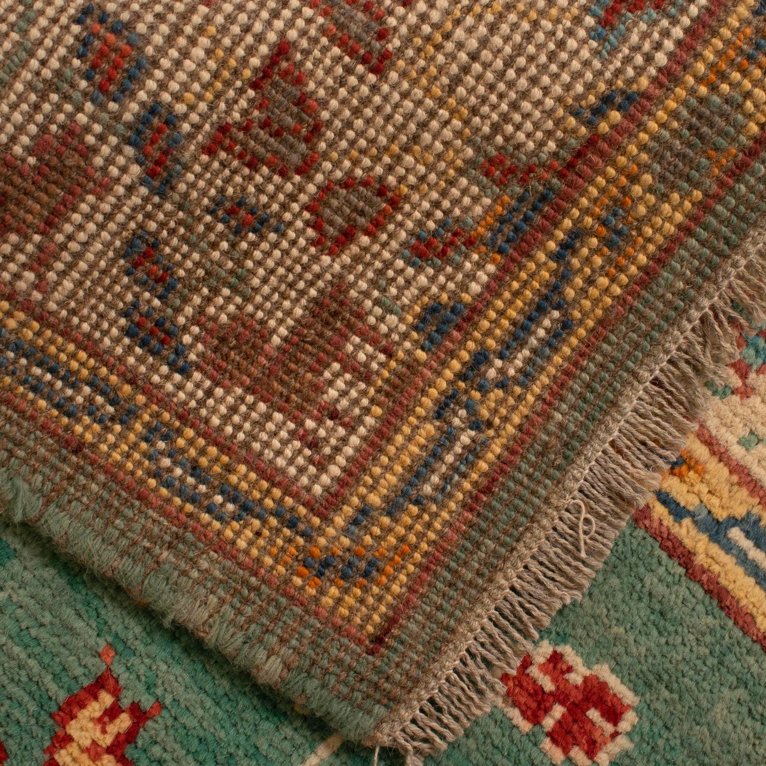 Handmade Pictorial Carpet 4' 0" x 5' 11" ft / 121 x 181 cm - No. Y33032