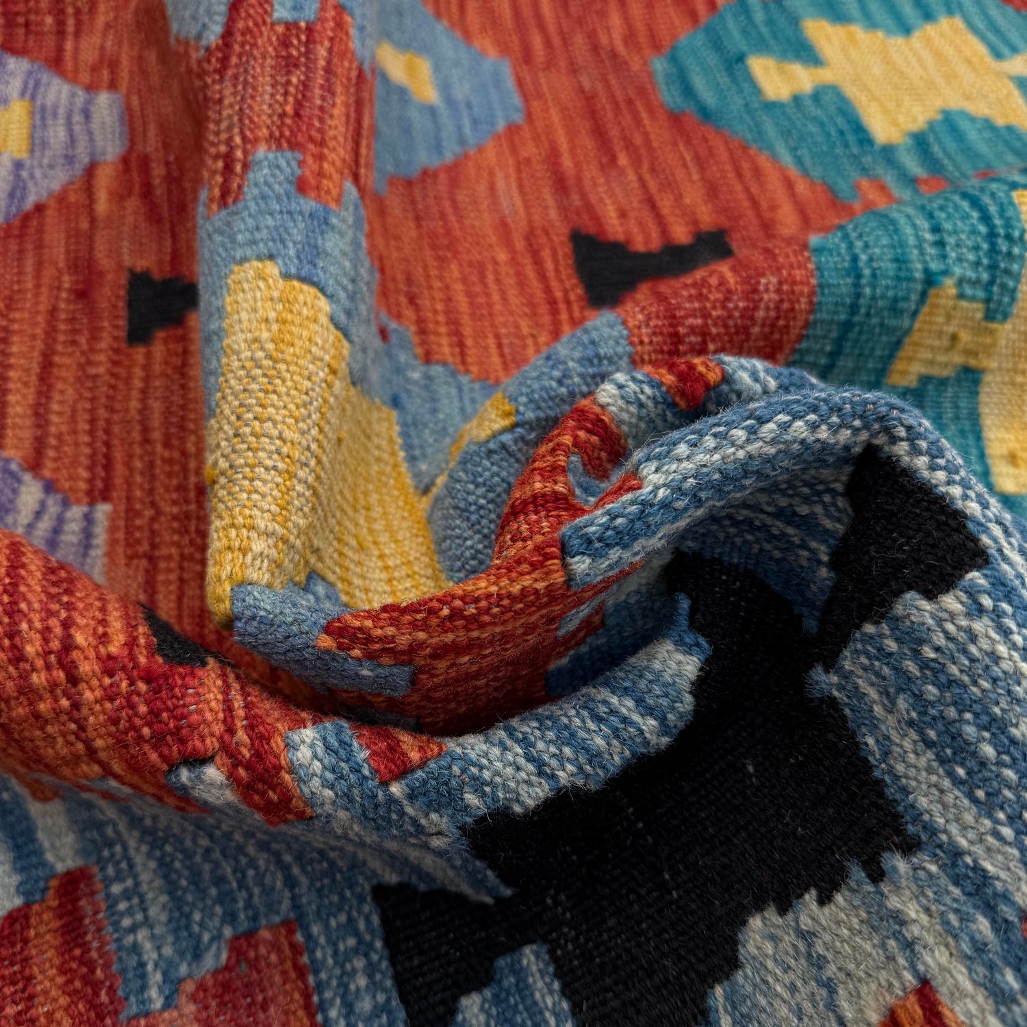 Multi Color ful Flat-Weave Wool Kilim 4' 9" x 6' 6" ft / 145 x 197 cm - No. Y37267