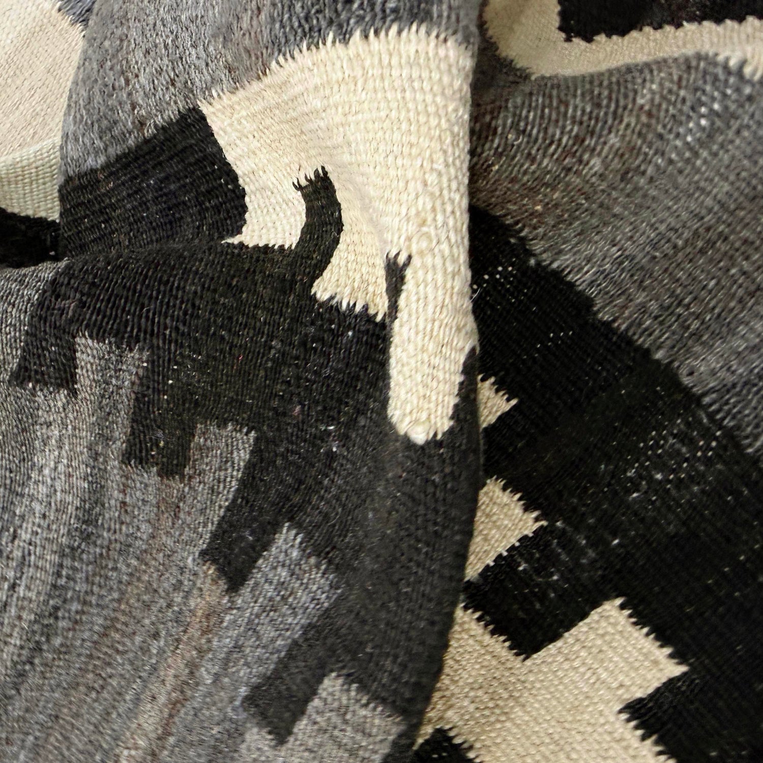 Handmade Turkish Design Wool Kilim 5' 7" x 7' 11" ft / 170 x 241 cm - No. Y39090