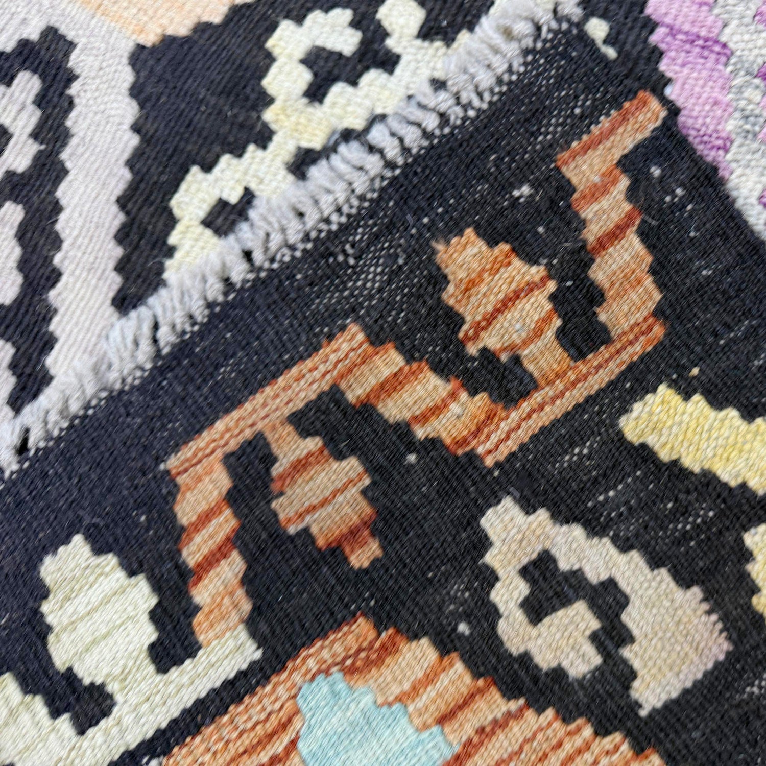 Hand Made Afghan Kilim 4' 1" x 6' 2" ft / 124 x 188 cm - No. Y39116