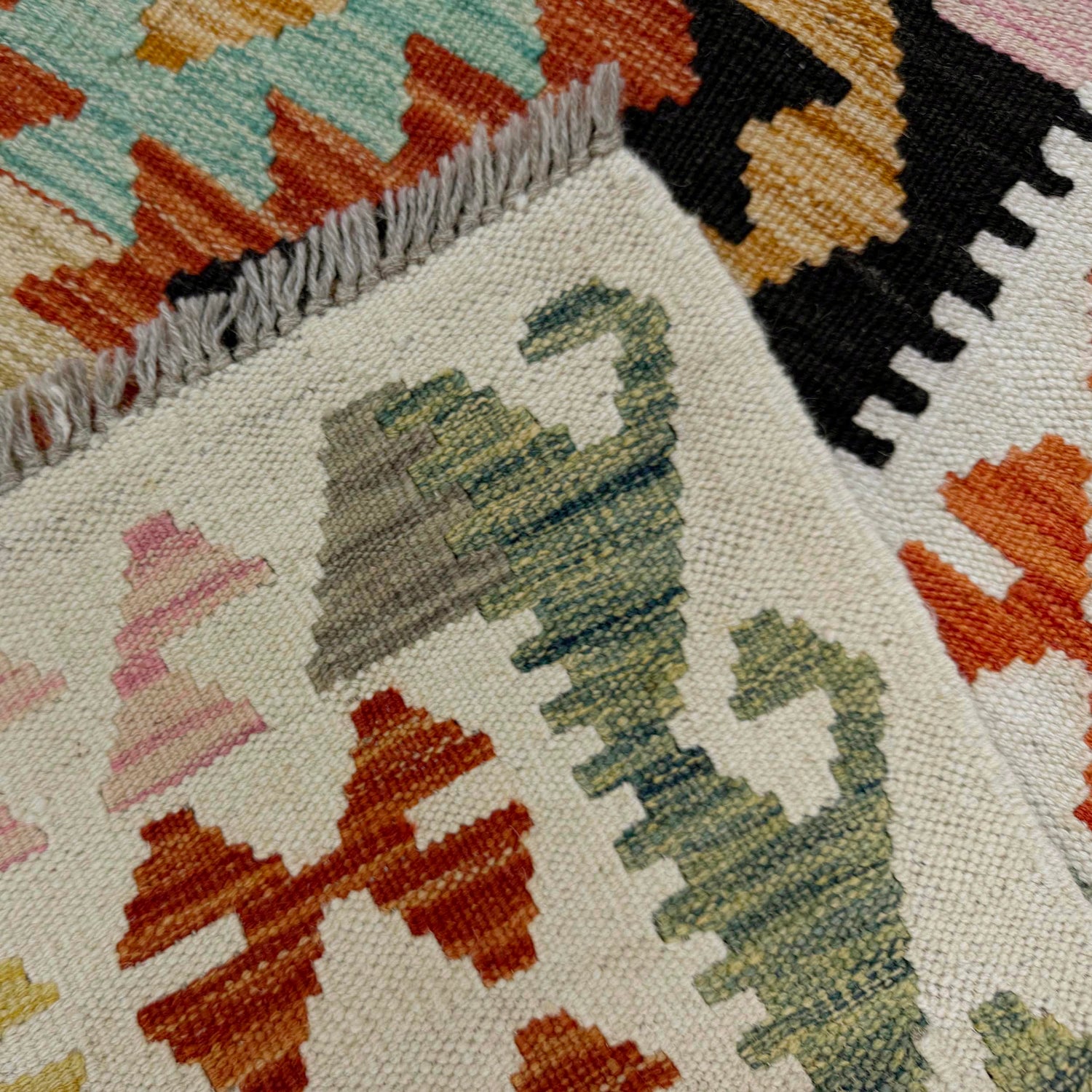 Multi Color ful Flat-Weave Wool Kilim 3' 3" x 4' 10" ft / 99 x 147 cm - No. Y39135