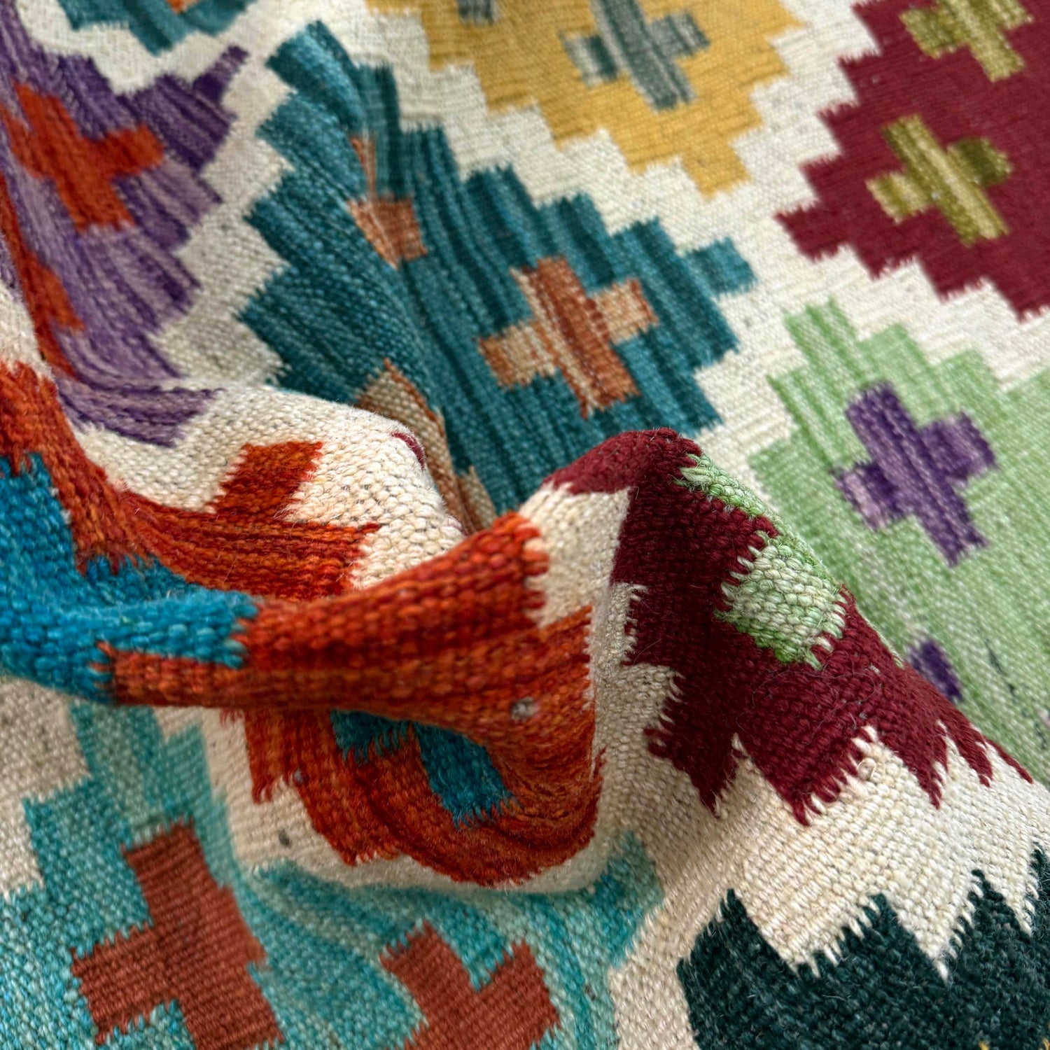 Hand Knotted Flatweave Kilim 3' 4" x 5' 0" ft / 102 x 152 cm - No. Y39165