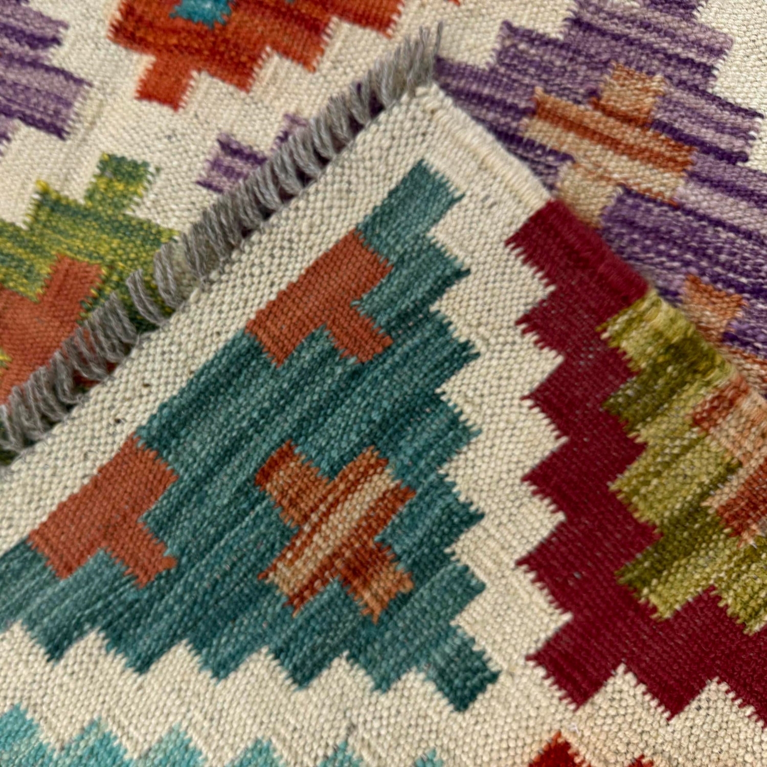 Handmade Vegetable Kilim 3' 4" x 4' 11" ft / 101 x 151 cm - No. Y39172
