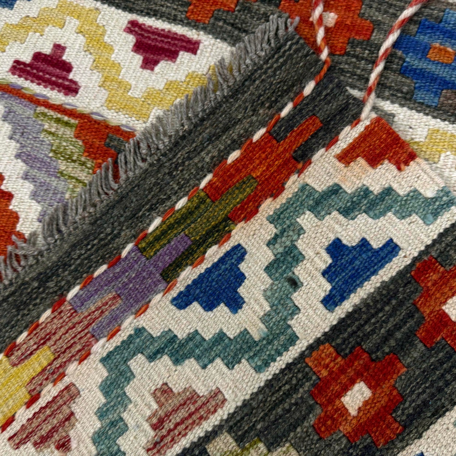 Small Size Chobi Kilim 3' 3" x 5' 2" ft / 100 x 157 cm - No. Y39178