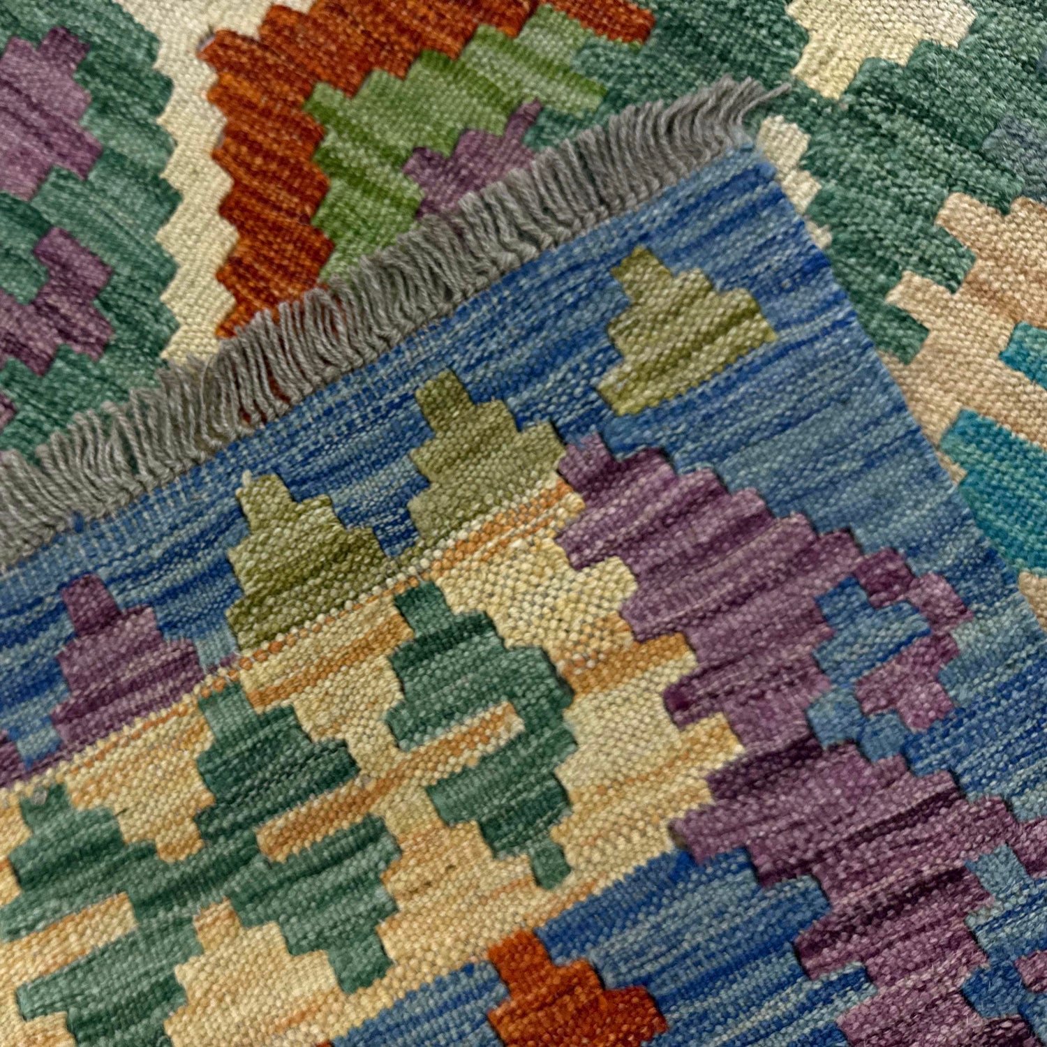 Medium Size Chobi Kilim 6' 0" x 7' 6" ft / 183 x 229 cm - No. Y39193