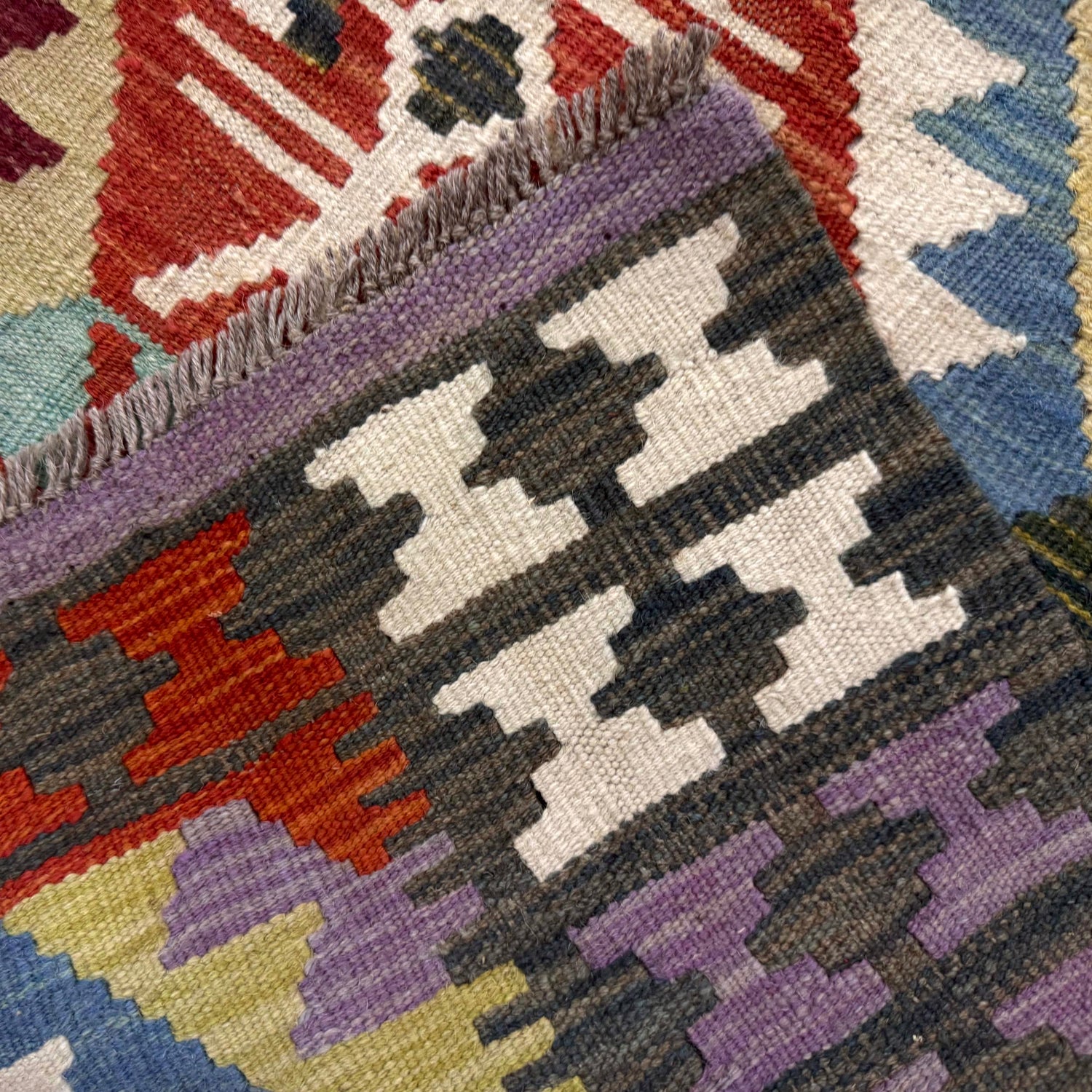 Handmade Vegetable Kilim 4' 11" x 6' 6" ft / 150 x 197 cm - No. Y39210