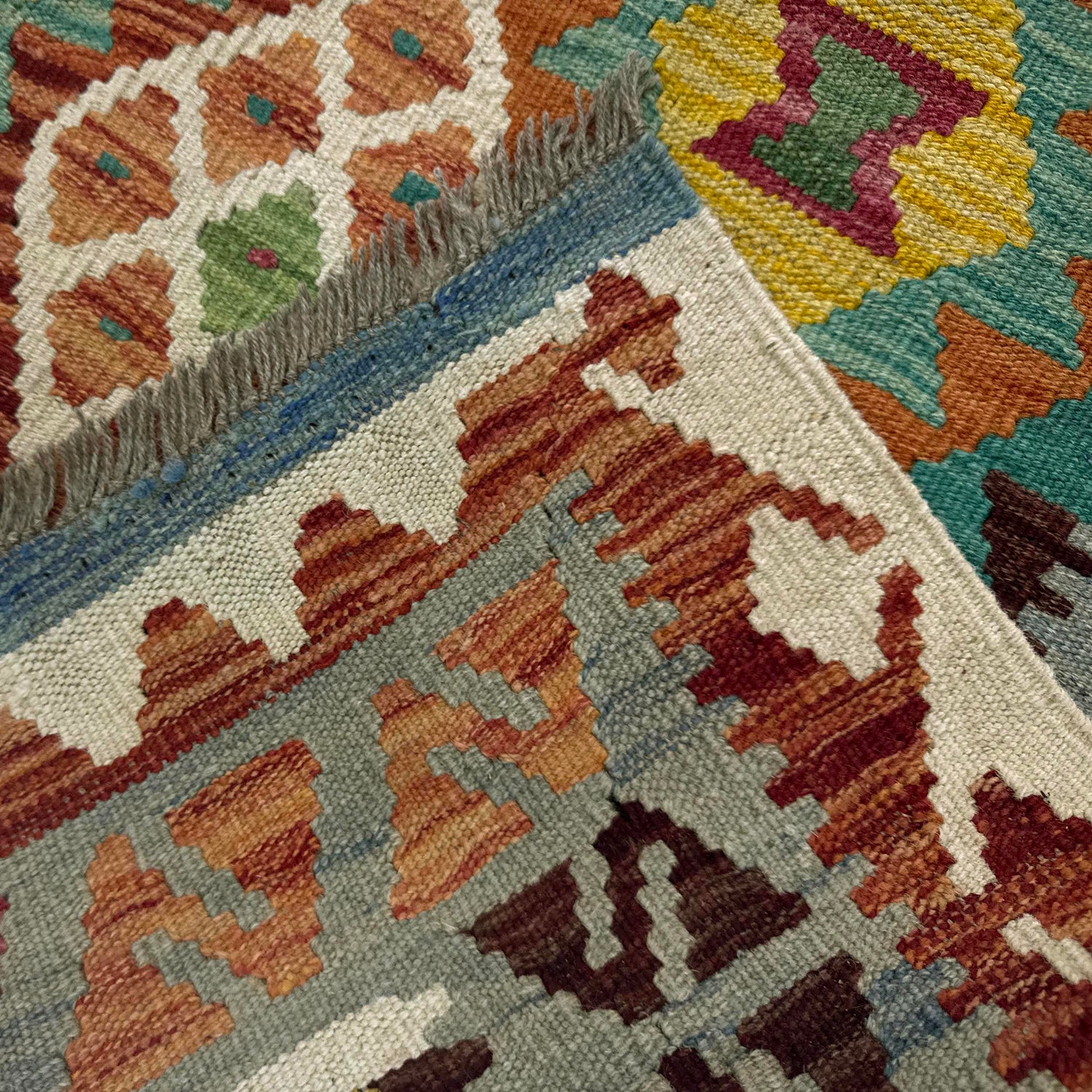 Hand Made Afghan Kilim 3' 11" x 5' 10" ft / 120 x 177 cm - No. Y39214