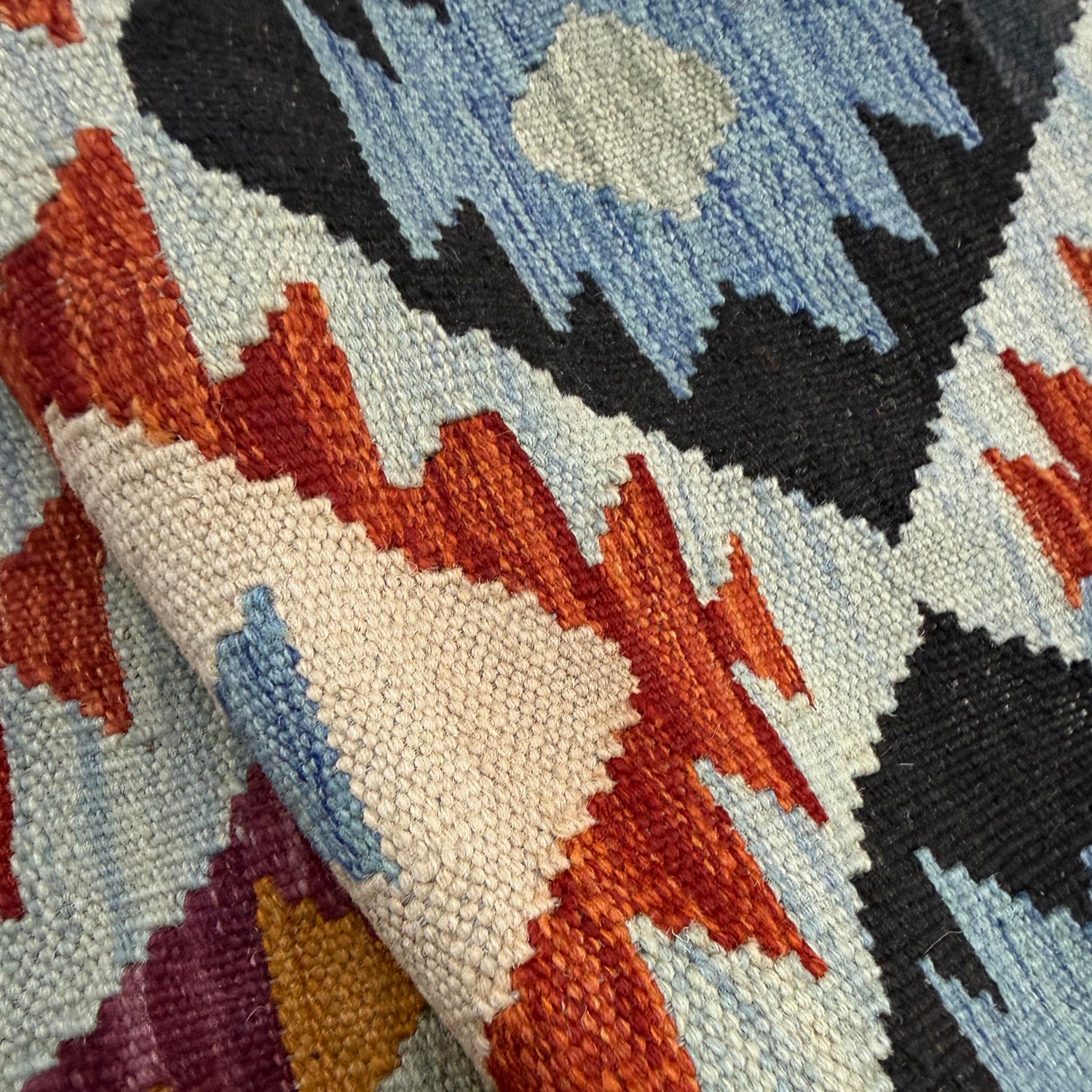 Handmade Vegetable Kilim 2' 8" x 4' 2" ft / 82 x 128 cm - No. Y39237