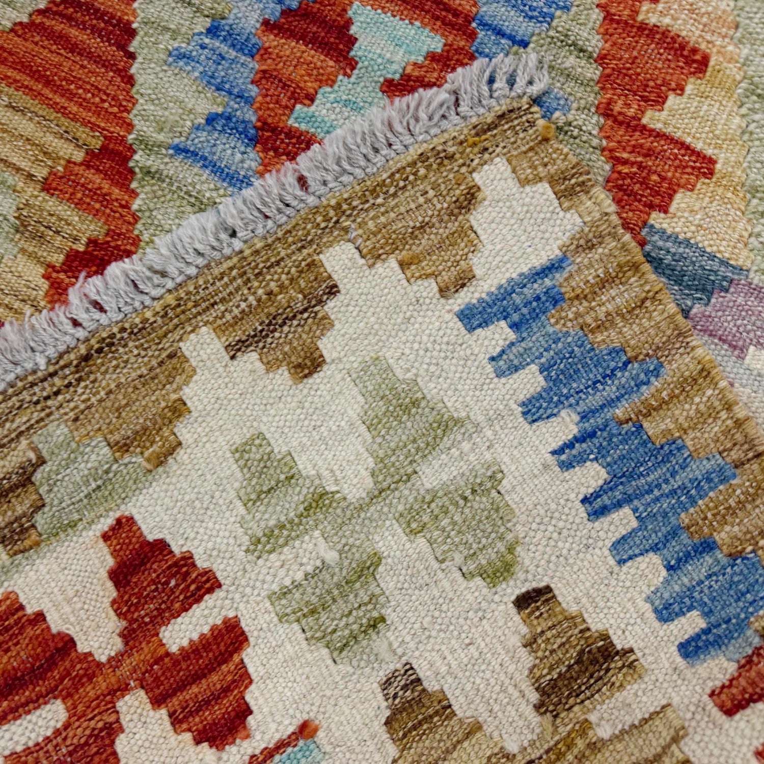 Medium Size Chobi Kilim 4' 11" x 6' 3" ft / 151 x 190 cm - No. Y39243
