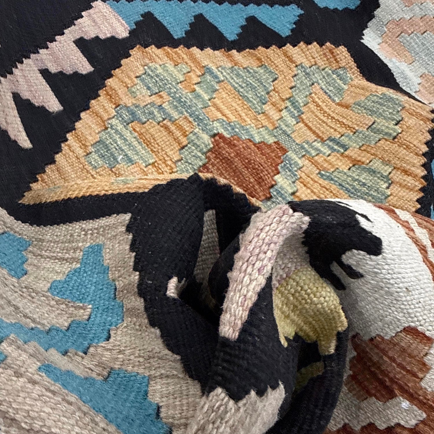 Handmade Vegetable Kilim Runner 2' 7" x 9' 10" ft / 78 x 300 cm - No. Y39289