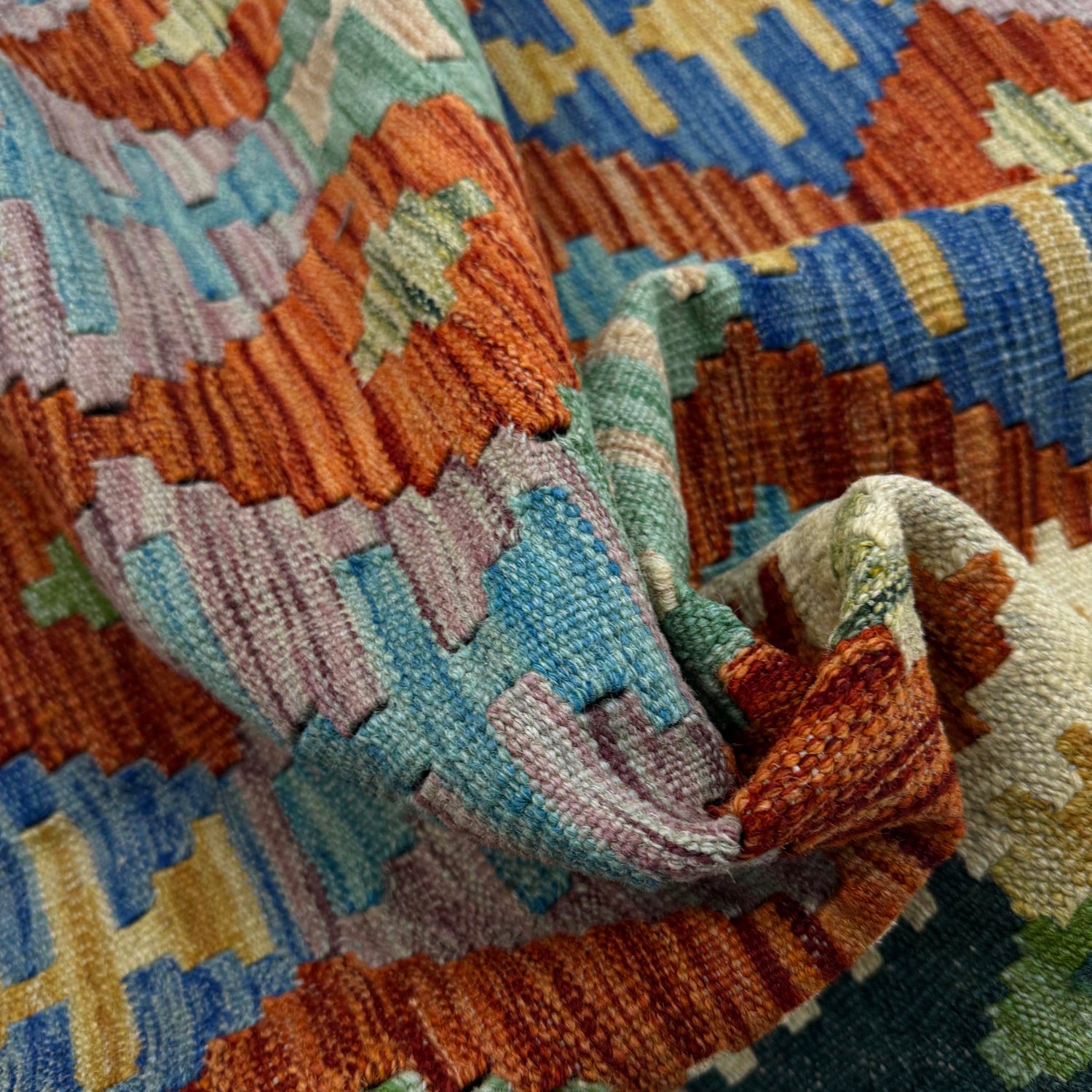 Multi Color ful Flat-Weave Wool Kilim 6' 0" x 7' 5" ft / 184 x 227 cm - No. Y39317