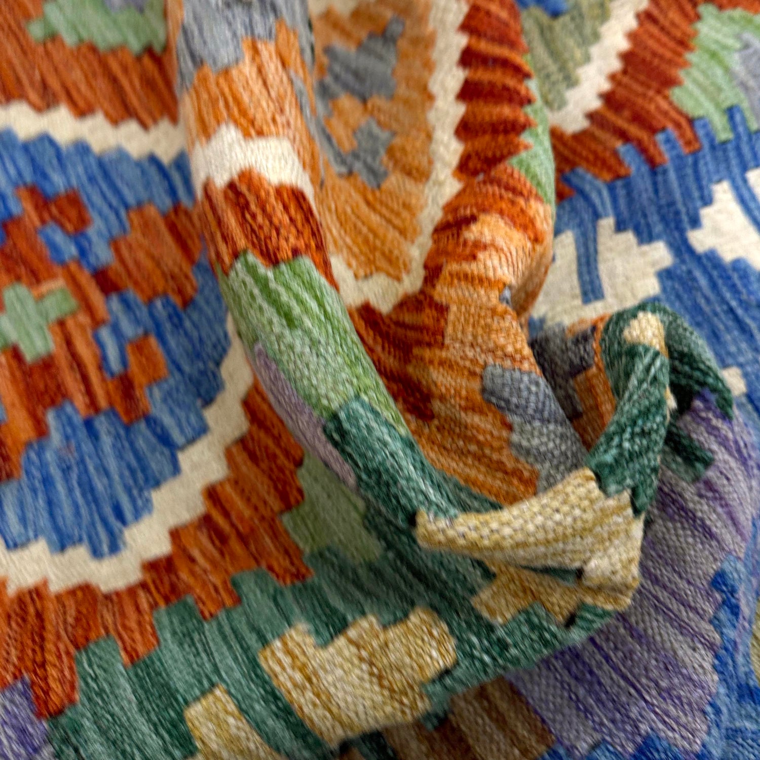 Handmade Vegetable Kilim 6' 0" x 7' 7" ft / 183 x 230 cm - No. Y39318