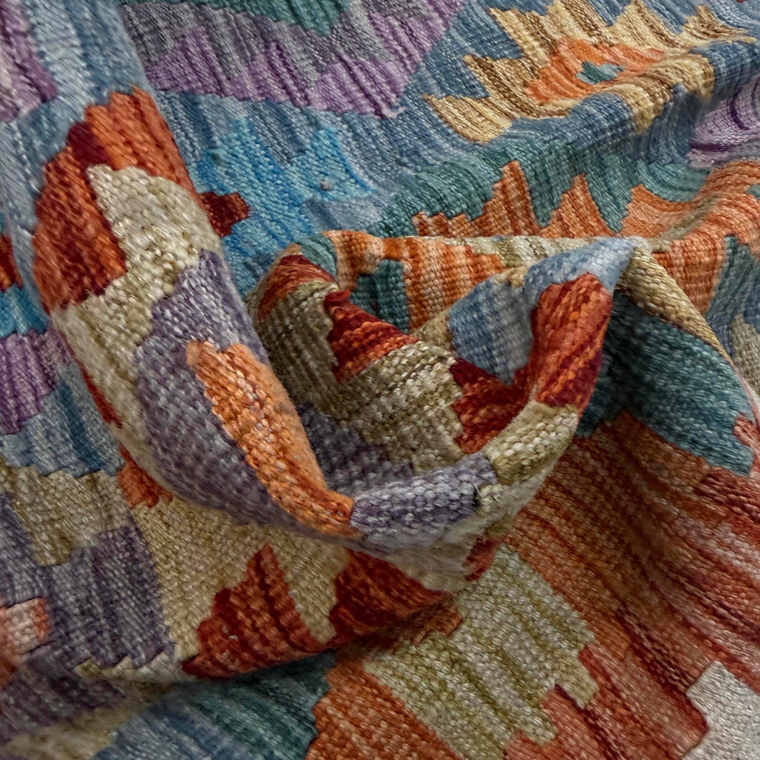 Handmade Vegetable Kilim 4' 0" x 5' 11" ft / 122 x 180 cm - No. Y39323