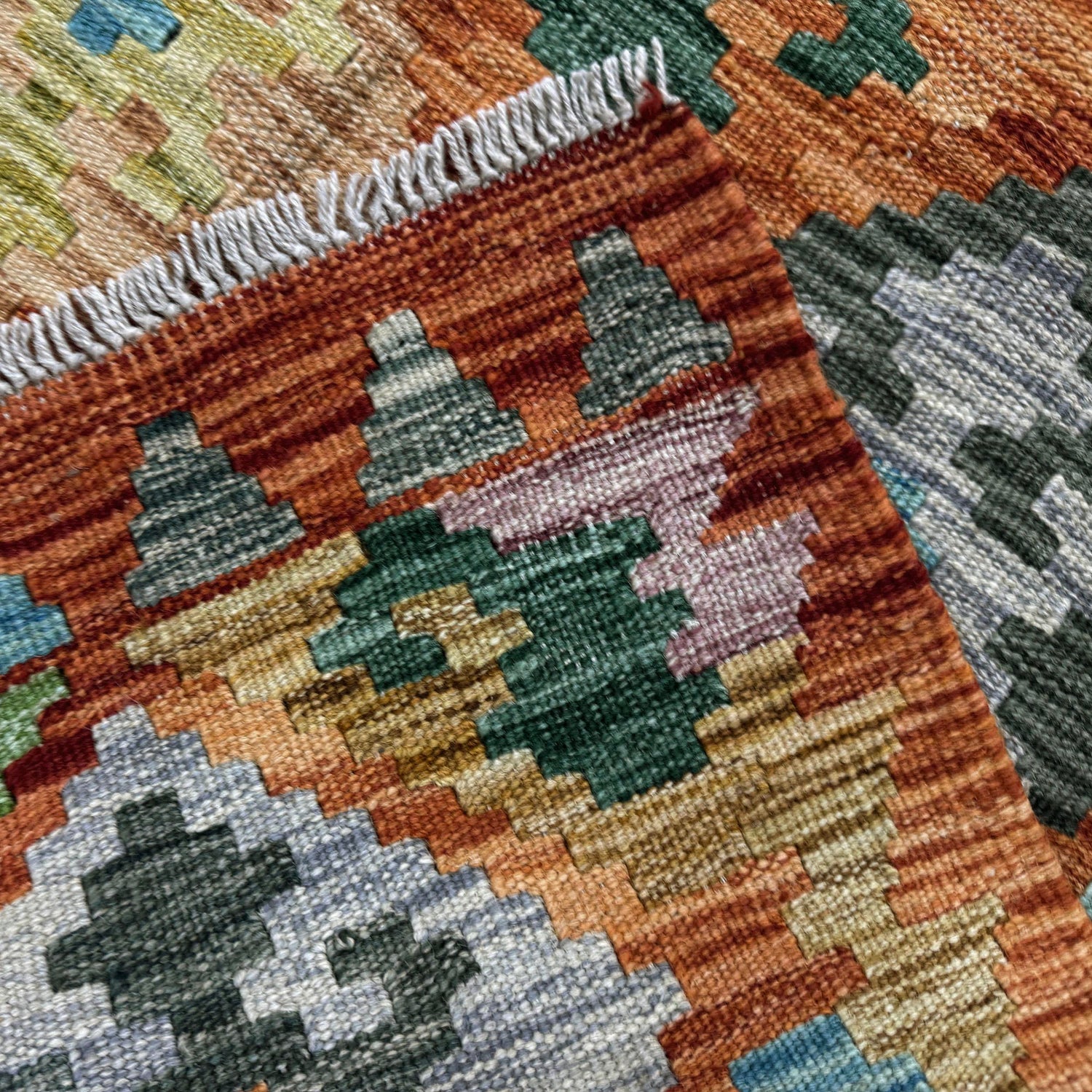 Hand Woven Wool Kelim 5' 9" x 8' 2" ft / 174 x 250 cm - No. Y39328