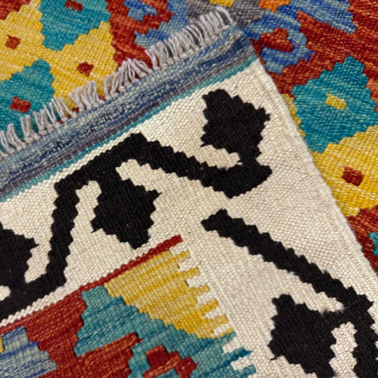Hand Woven Wool Kelim 4' 3" x 6' 3" ft / 130 x 190 cm - No. Y39338