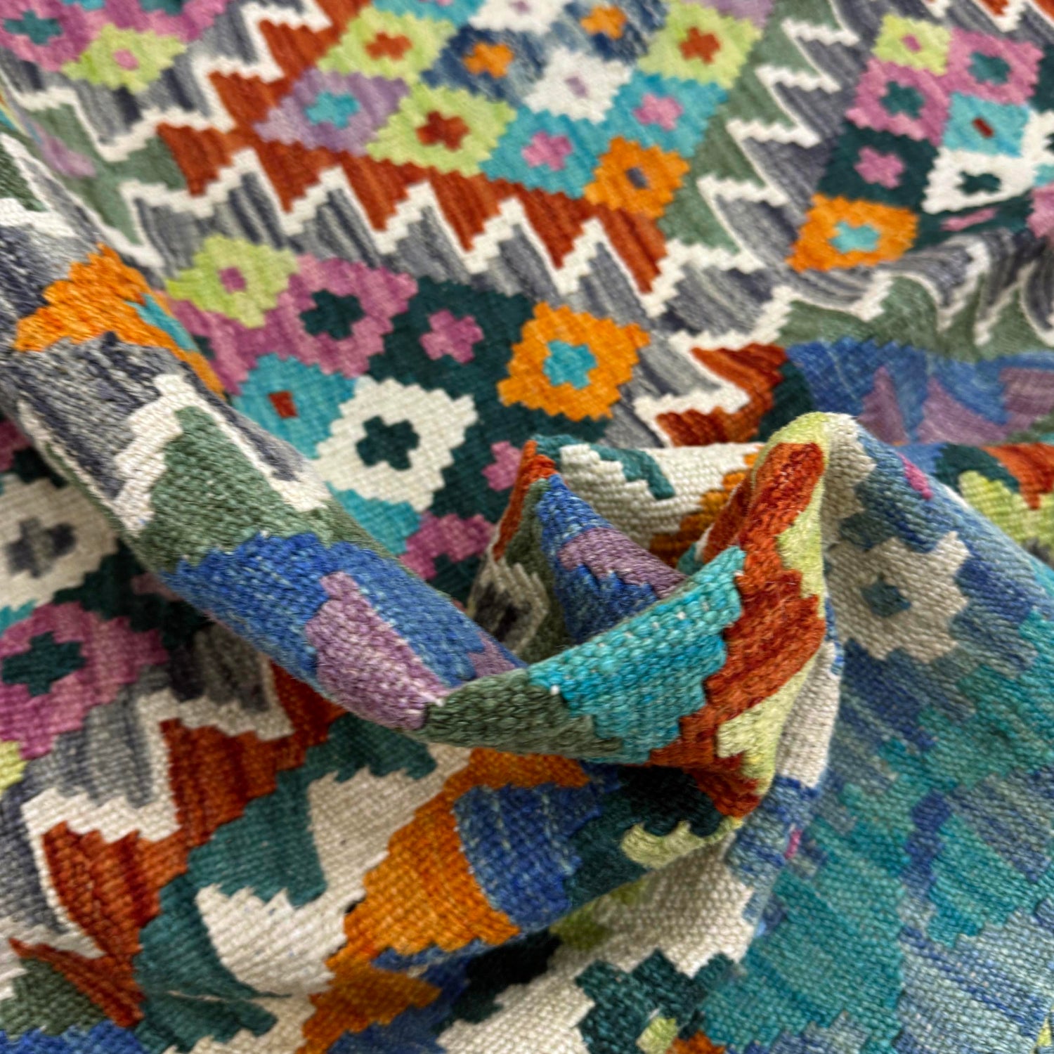 Hand Knotted Flatweave Kilim 4' 3" x 6' 3" ft / 130 x 191 cm - No. Y39345