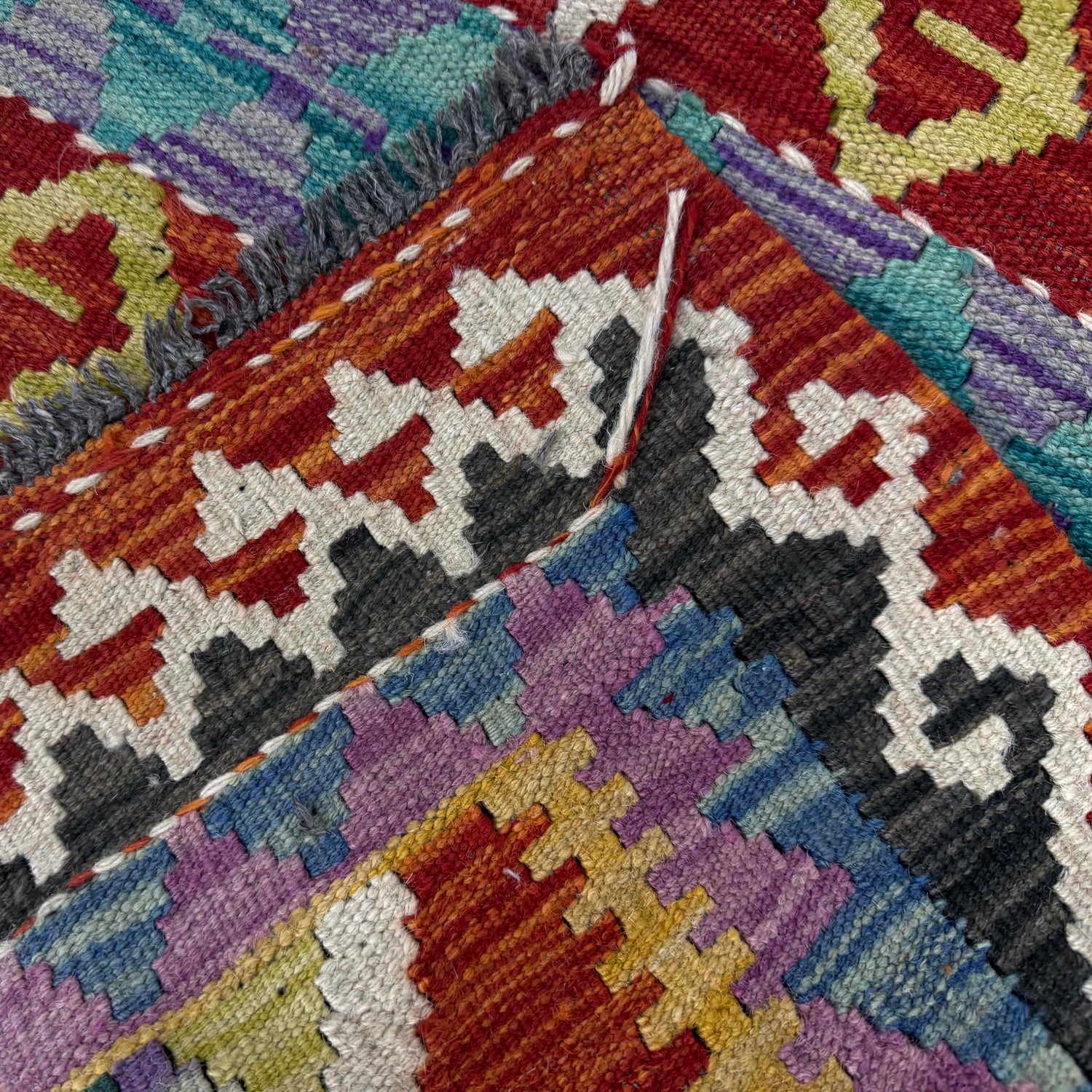 Hand Knotted Flatweave Kilim 2' 9" x 3' 11" ft / 85 x 120 cm - No. Y39386