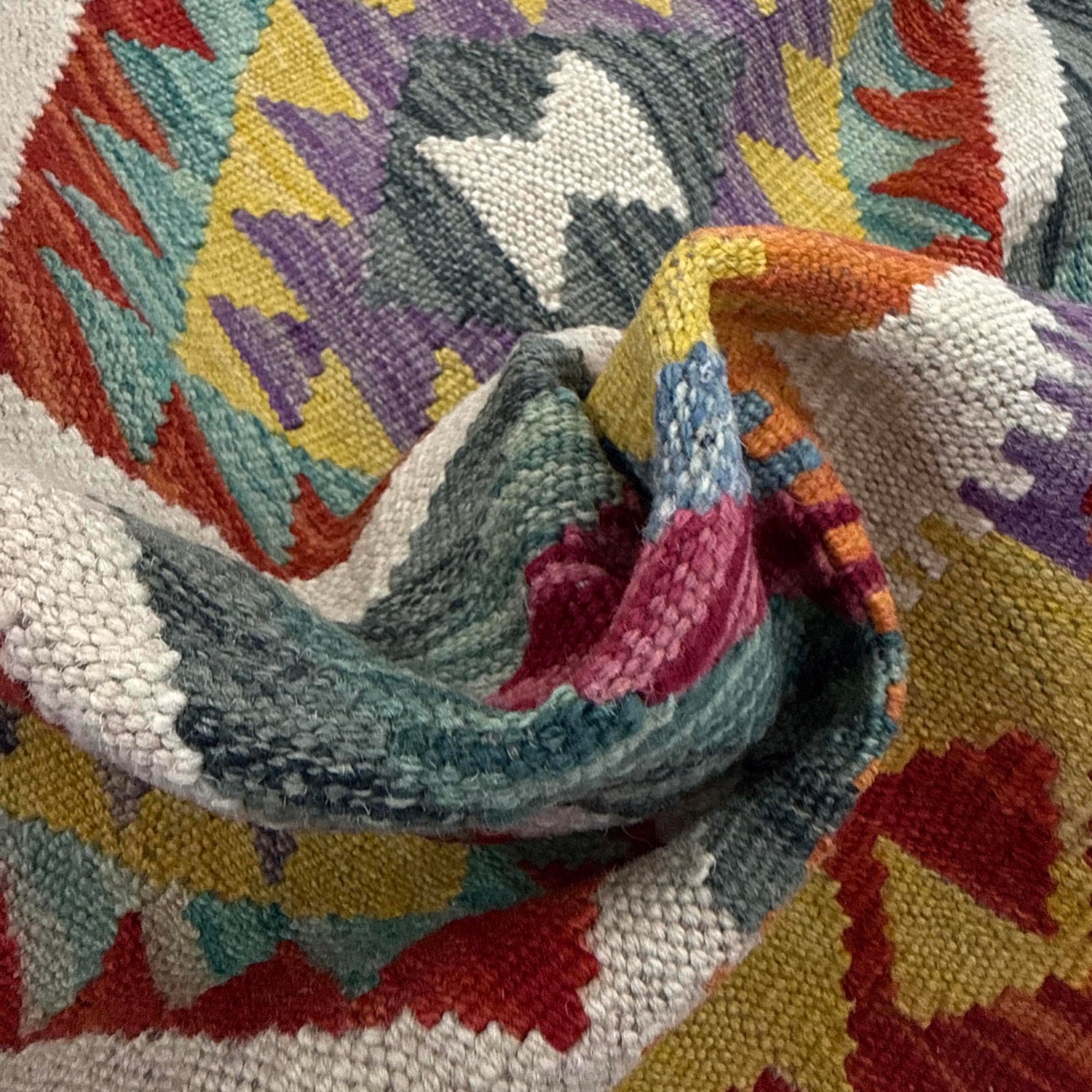 Hand Made Afghan Kilim 2' 9" x 4' 1" ft / 84 x 124 cm - No. Y39390