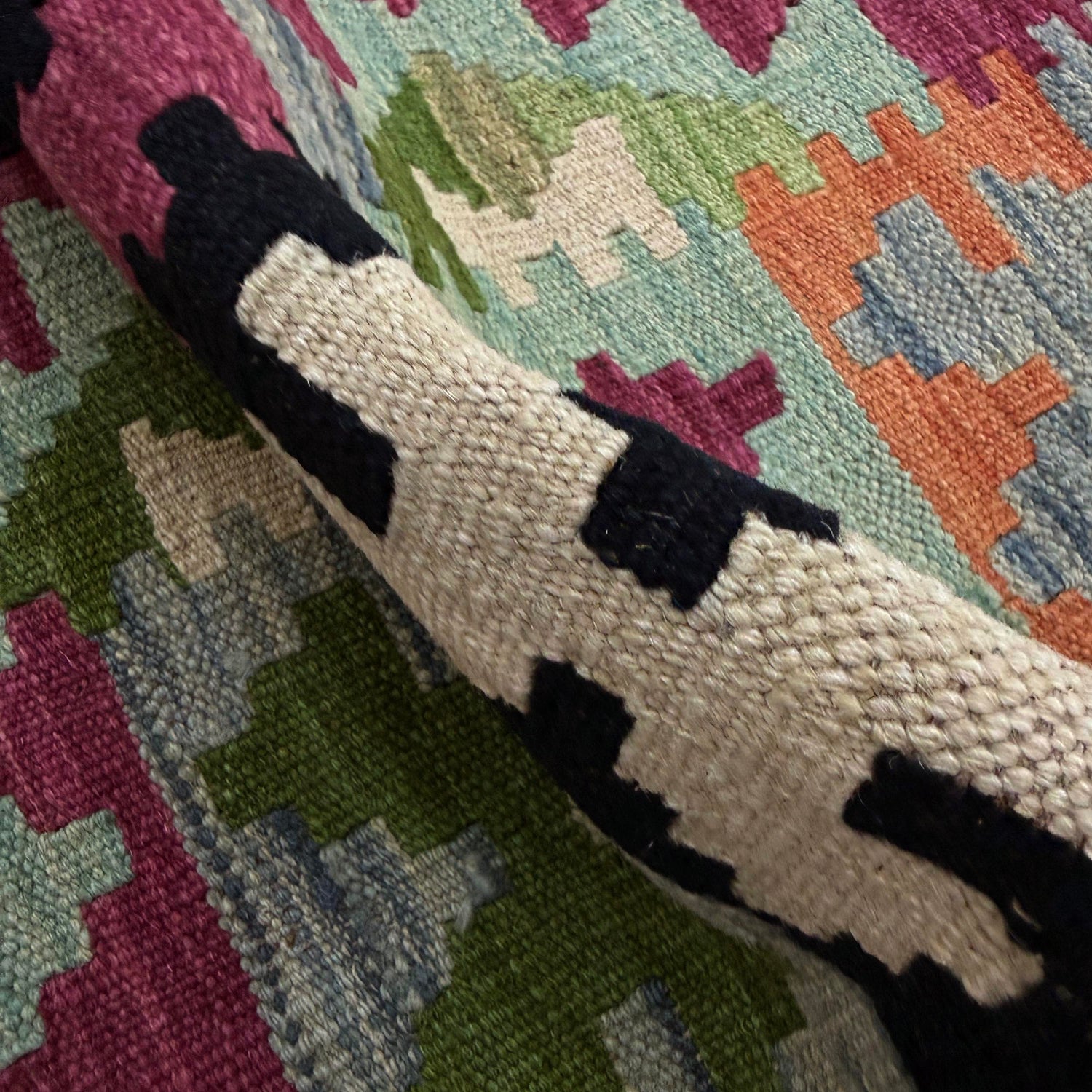 Multi Color ful Flat-Weave Wool Kilim 3' 2" x 4' 10" ft / 96 x 148 cm - No. Y39450