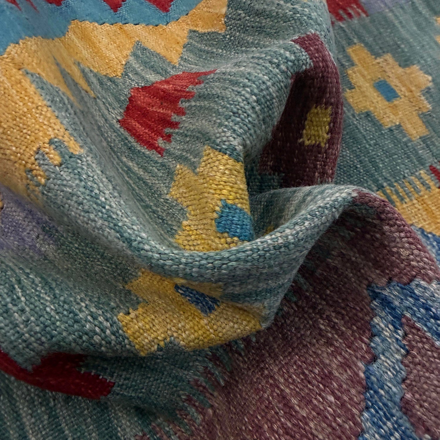 Hand Woven Wool Kelim 5' 7" x 8' 0" ft / 170 x 243 cm - No. Y39468