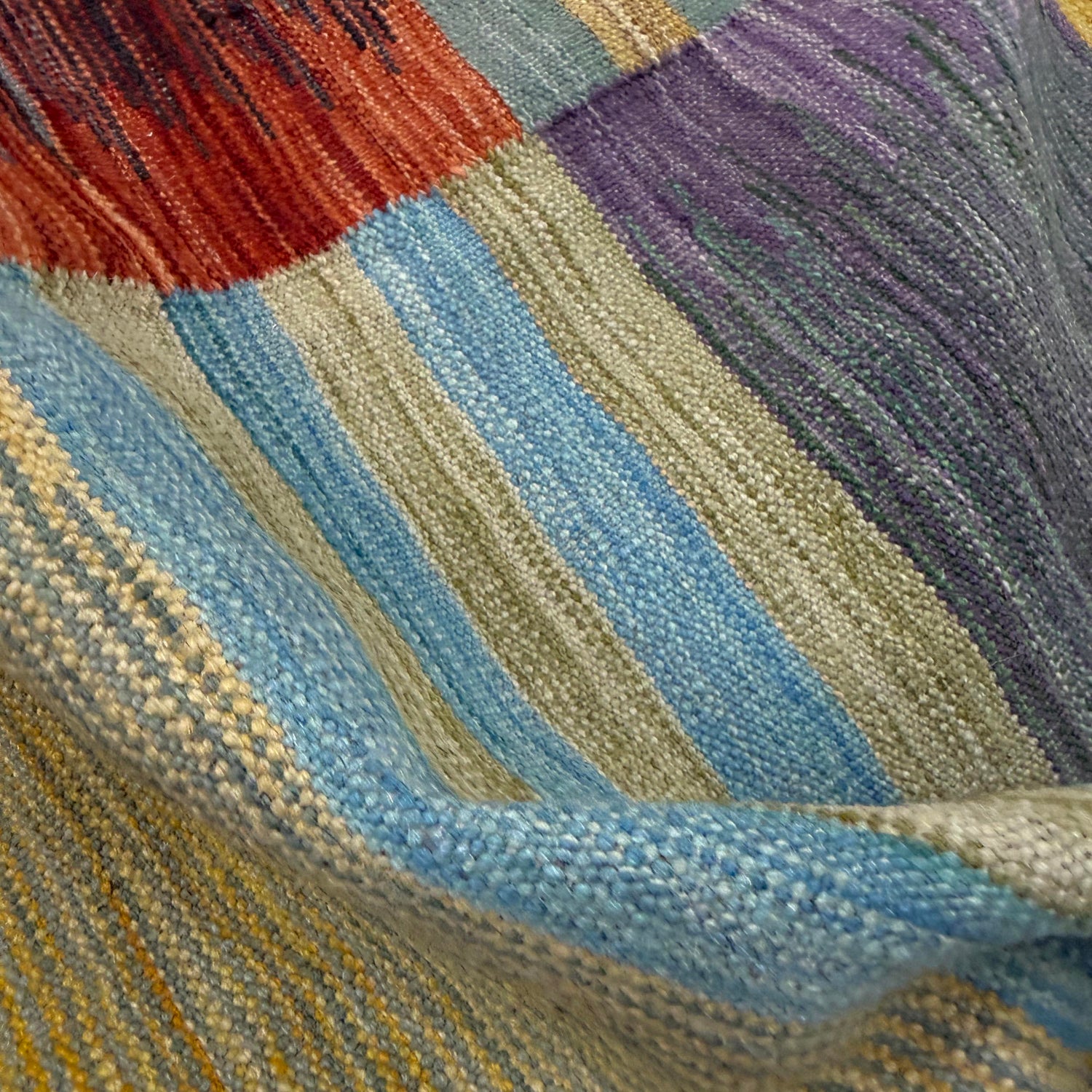 Medium Size Chobi Kilim 4' 9" x 6' 6" ft / 144 x 198 cm - No. Y39489