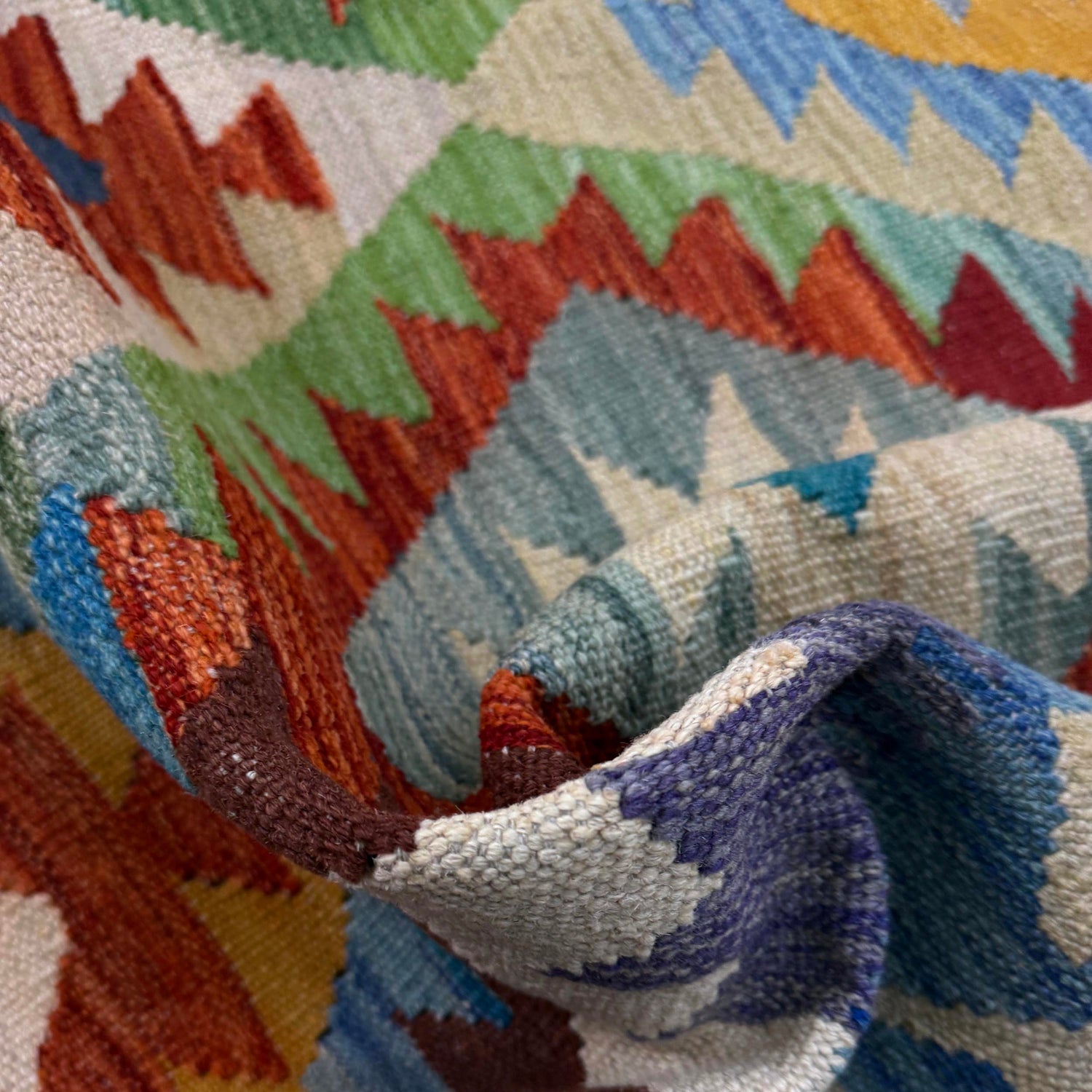 Hand Made Afghan Kilim 4' 2" x 5' 10" ft / 126 x 177 cm - No. Y39503