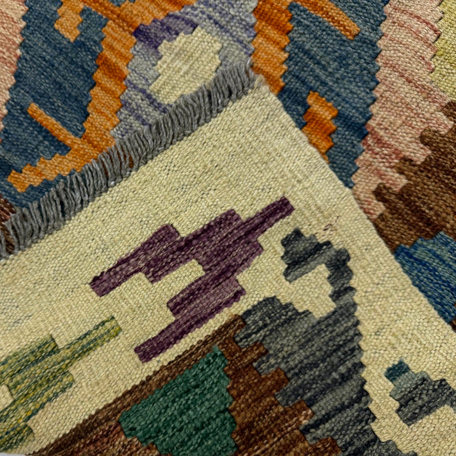 Multi Color ful Flat-Weave Wool Kilim 4' 0" x 6' 6" ft / 123 x 198 cm - No. Y39507