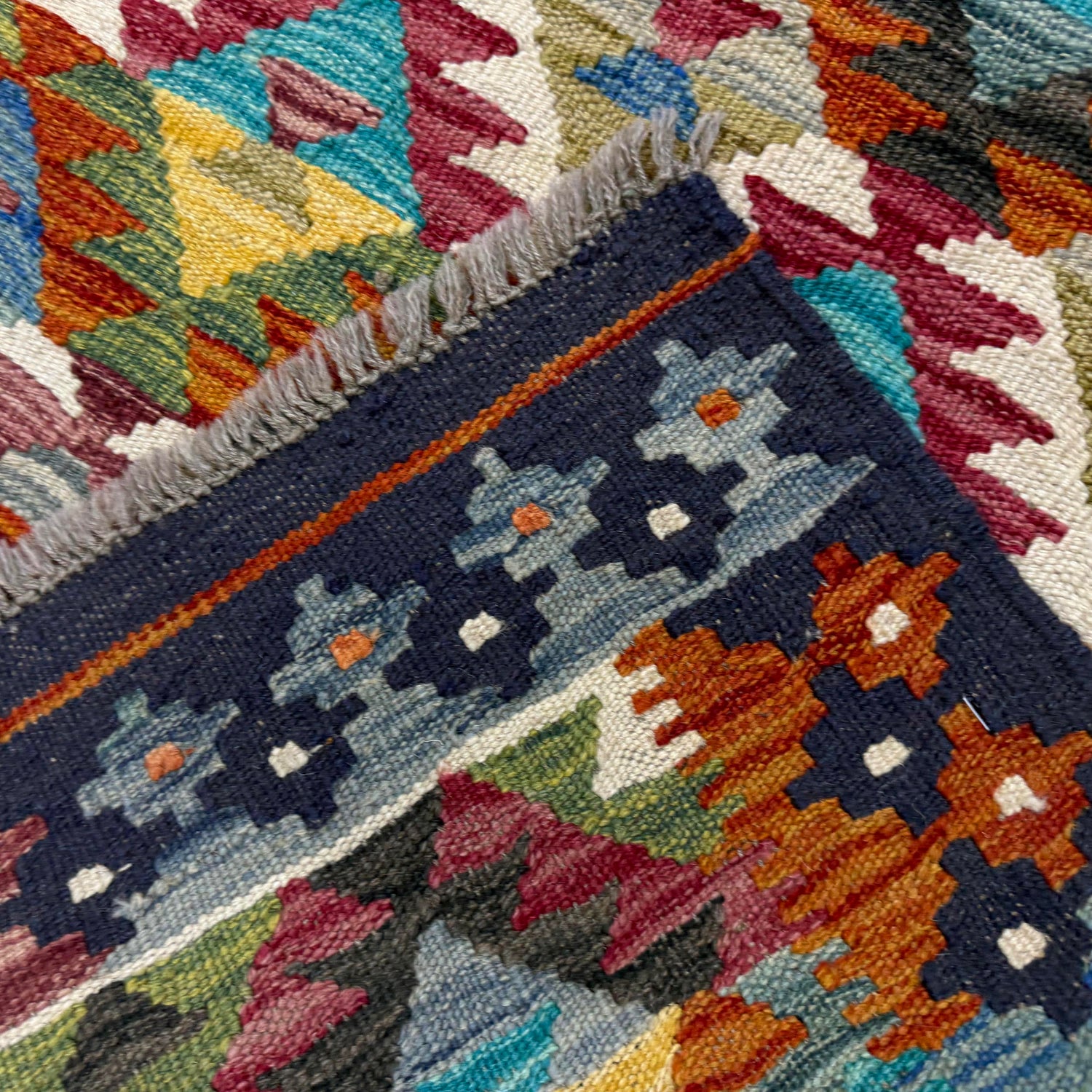 Hand Woven Wool Kelim 5' 10" x 8' 2" ft / 178 x 250 cm - No. Y39517