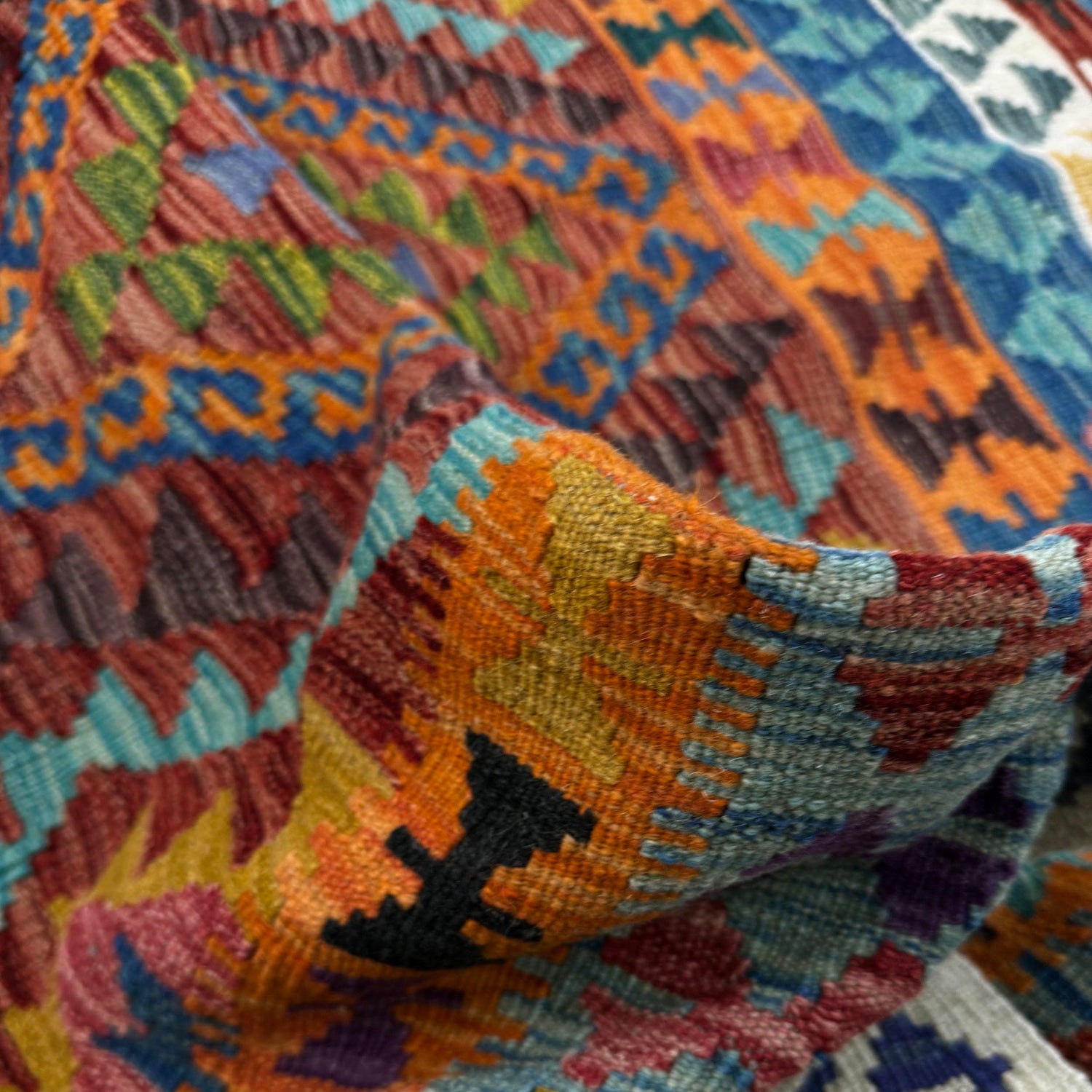 Small Size Chobi Kilim 4' 3" x 5' 5" ft / 129 x 166 cm - No. Y39521