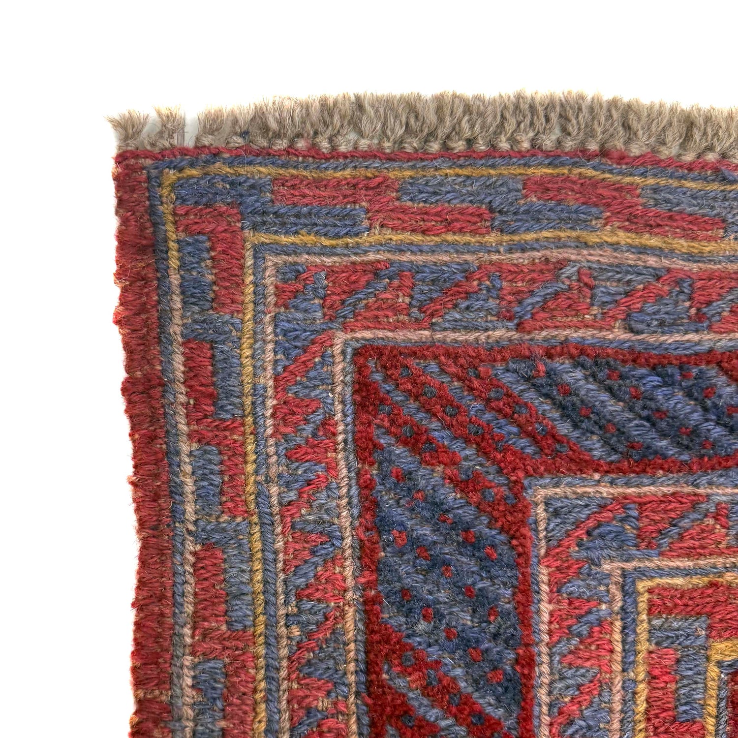 Traditional Mashwani Carpet 4' 11" x 5' 11" ft / 149 x 181 cm - No. Y39551