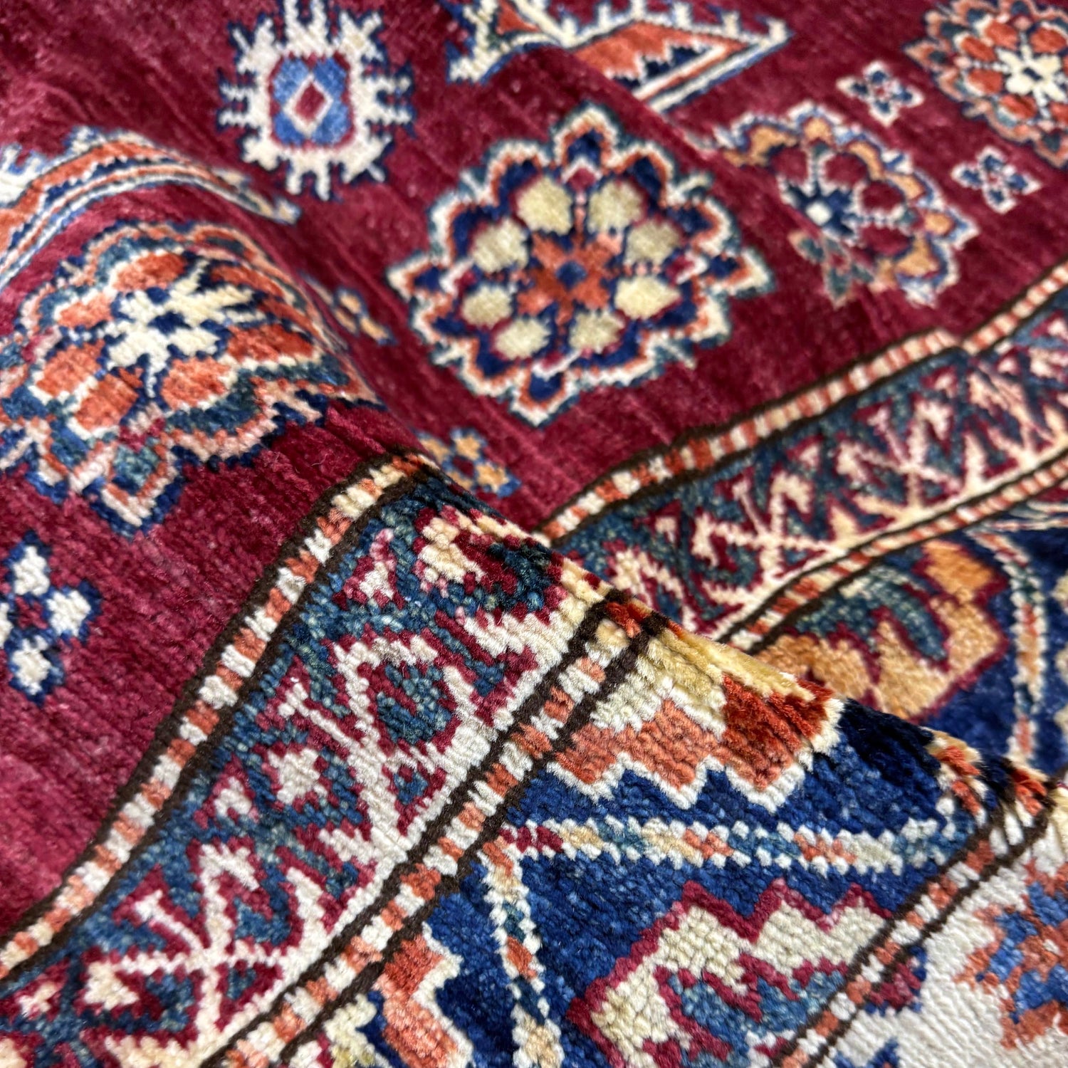 Luxury Fine Kazak Carpet 6' 9" x 10' 0" ft / 205 x 304 cm - No. Y39562