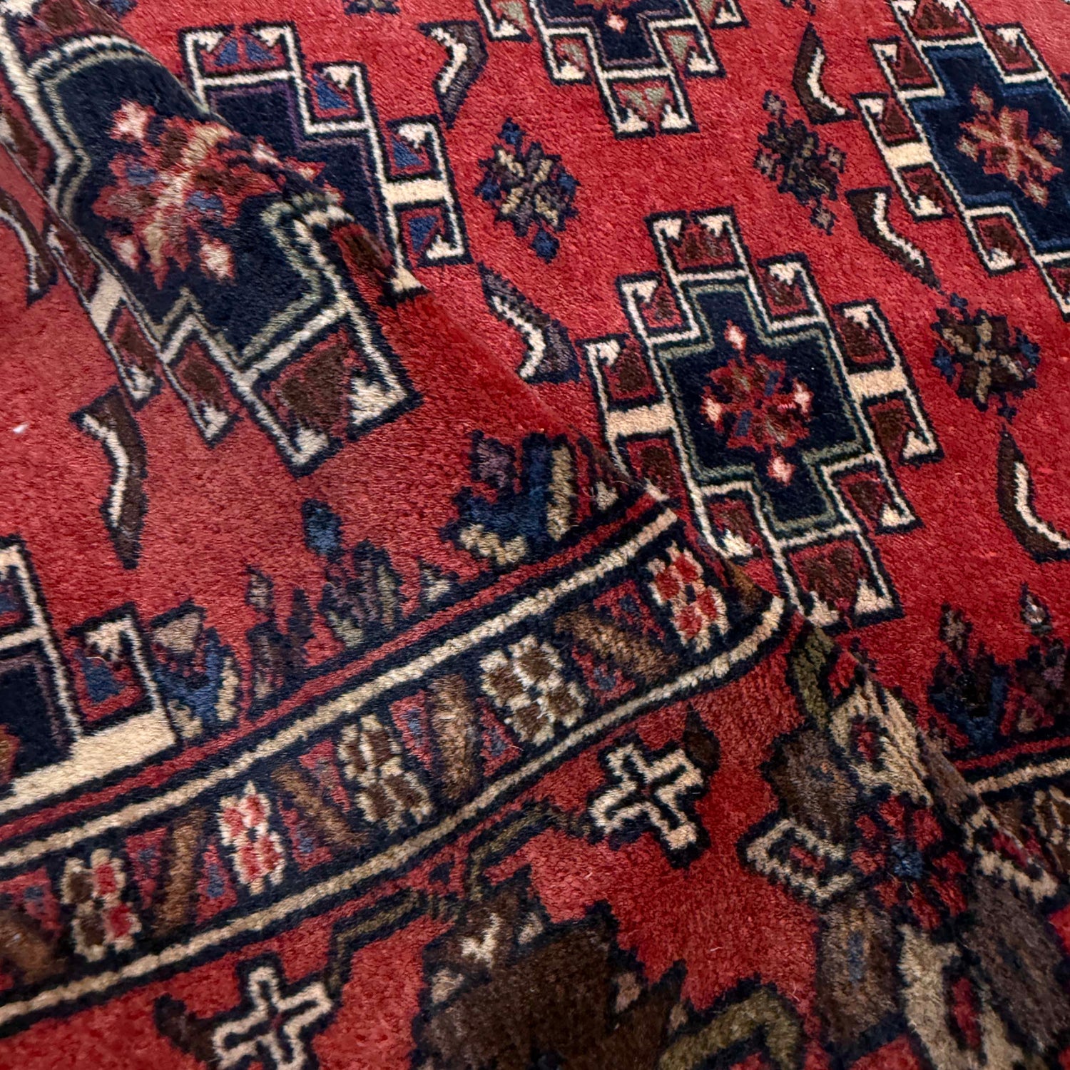 Hand Knotted Baluchi Rug 3' 3" x 4' 5" ft / 98 x 135 cm - No. Y39563