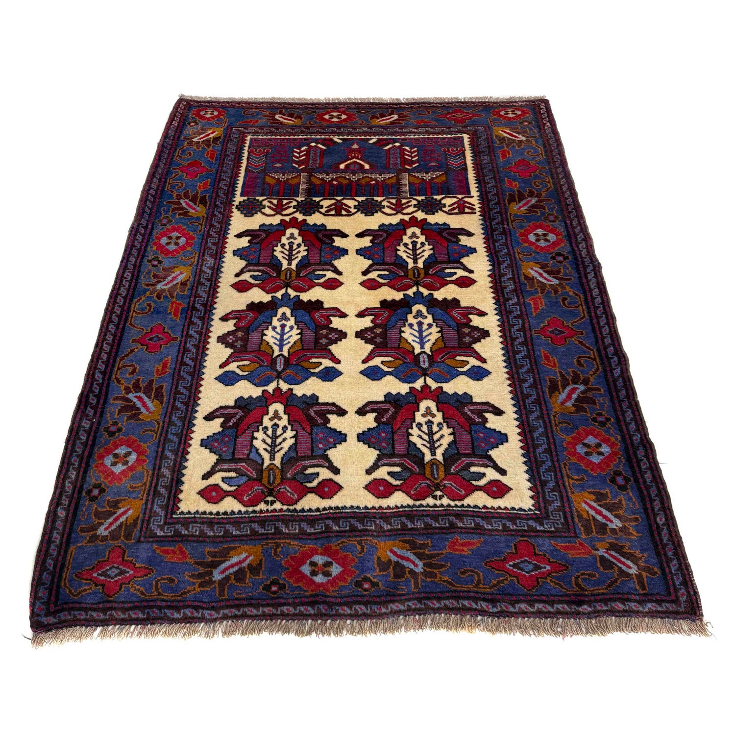 Traditional Baloch Rug 3' 7" x 4' 6" ft / 108 x 137 cm - No. Y39567