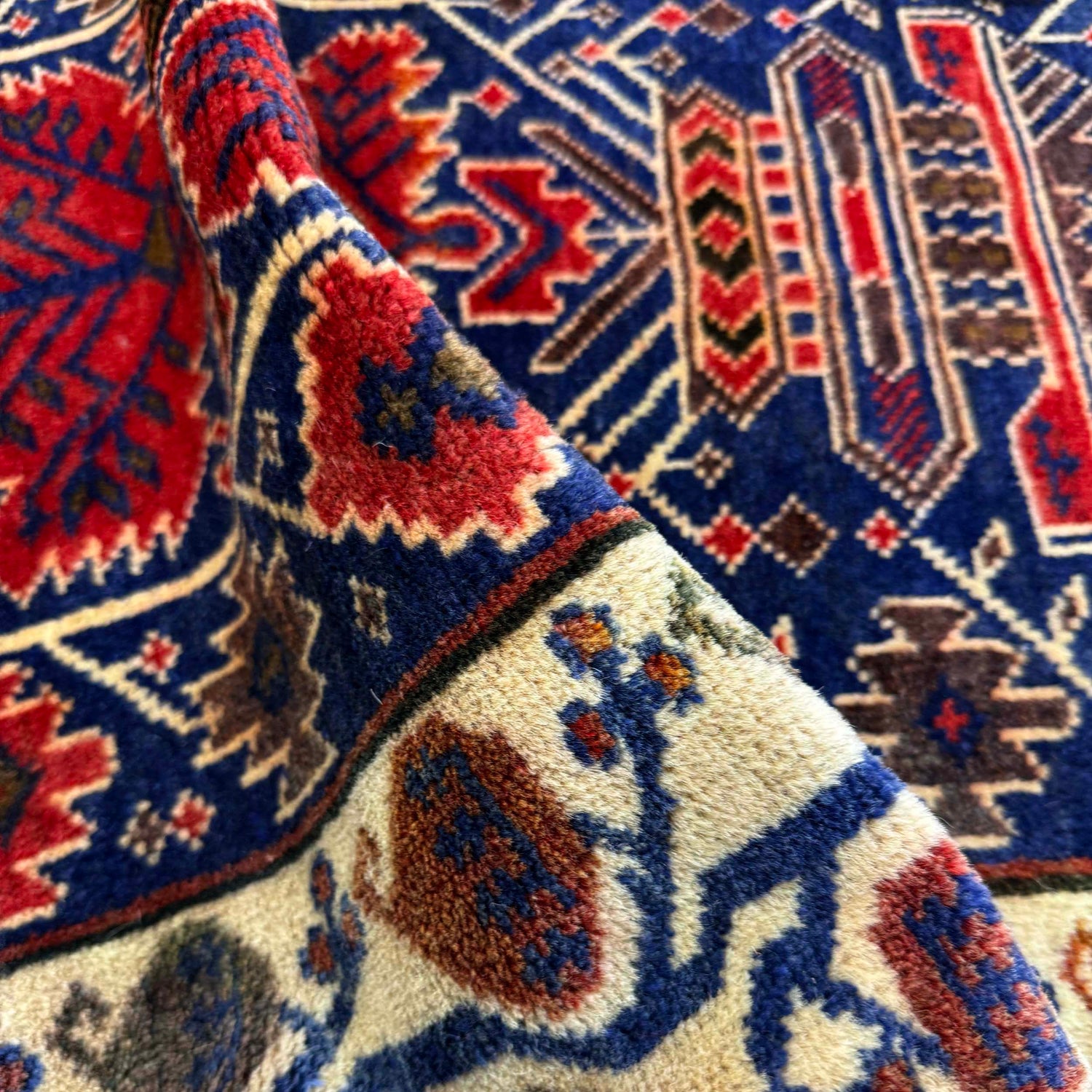 Handmade Prayer Rug 2' 7" x 4' 8" ft / 78 x 141 cm - No Y39569