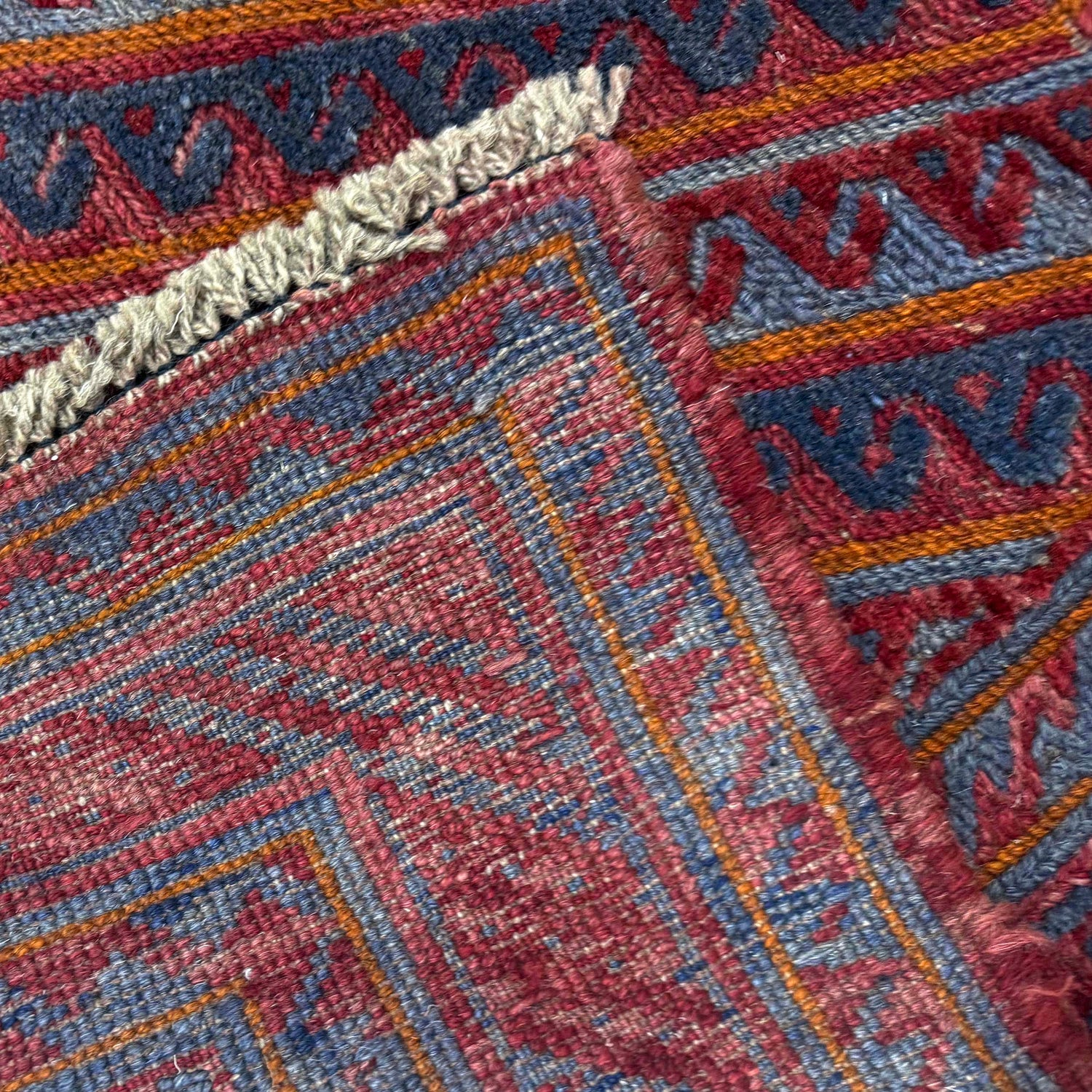Small Square Mashwani Rug 3' 11" x 4' 1" ft / 119x 125 cm - No. Y39586